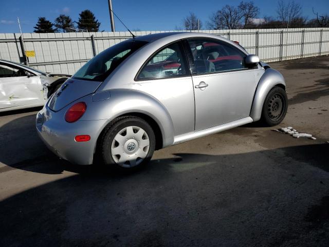 Photo 2 VIN: 3VWCA21C6YM444763 - VOLKSWAGEN BEETLE 