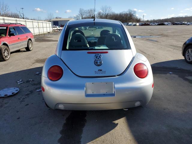 Photo 5 VIN: 3VWCA21C6YM444763 - VOLKSWAGEN BEETLE 