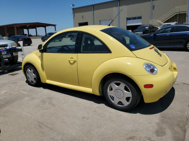 Photo 1 VIN: 3VWCA21CXYM483906 - VOLKSWAGEN BEETLE 