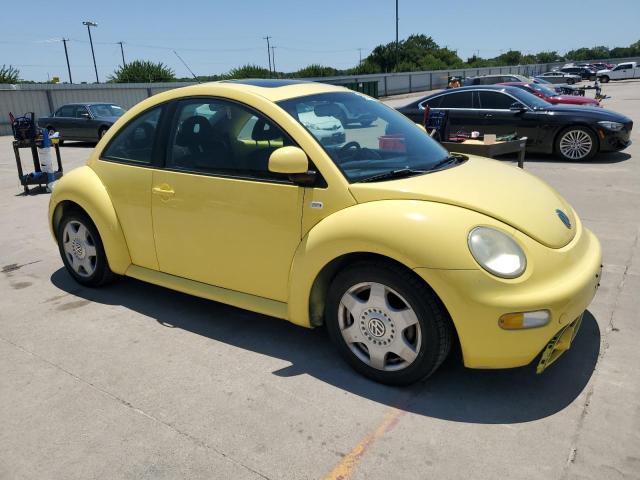 Photo 3 VIN: 3VWCA21CXYM483906 - VOLKSWAGEN BEETLE 