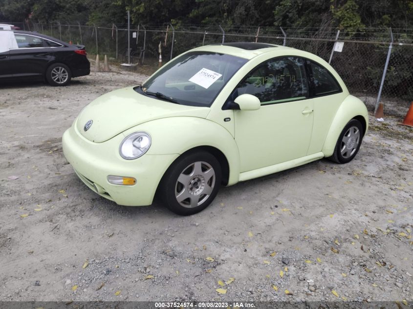 Photo 1 VIN: 3VWCB21C11M479035 - VOLKSWAGEN BEETLE 