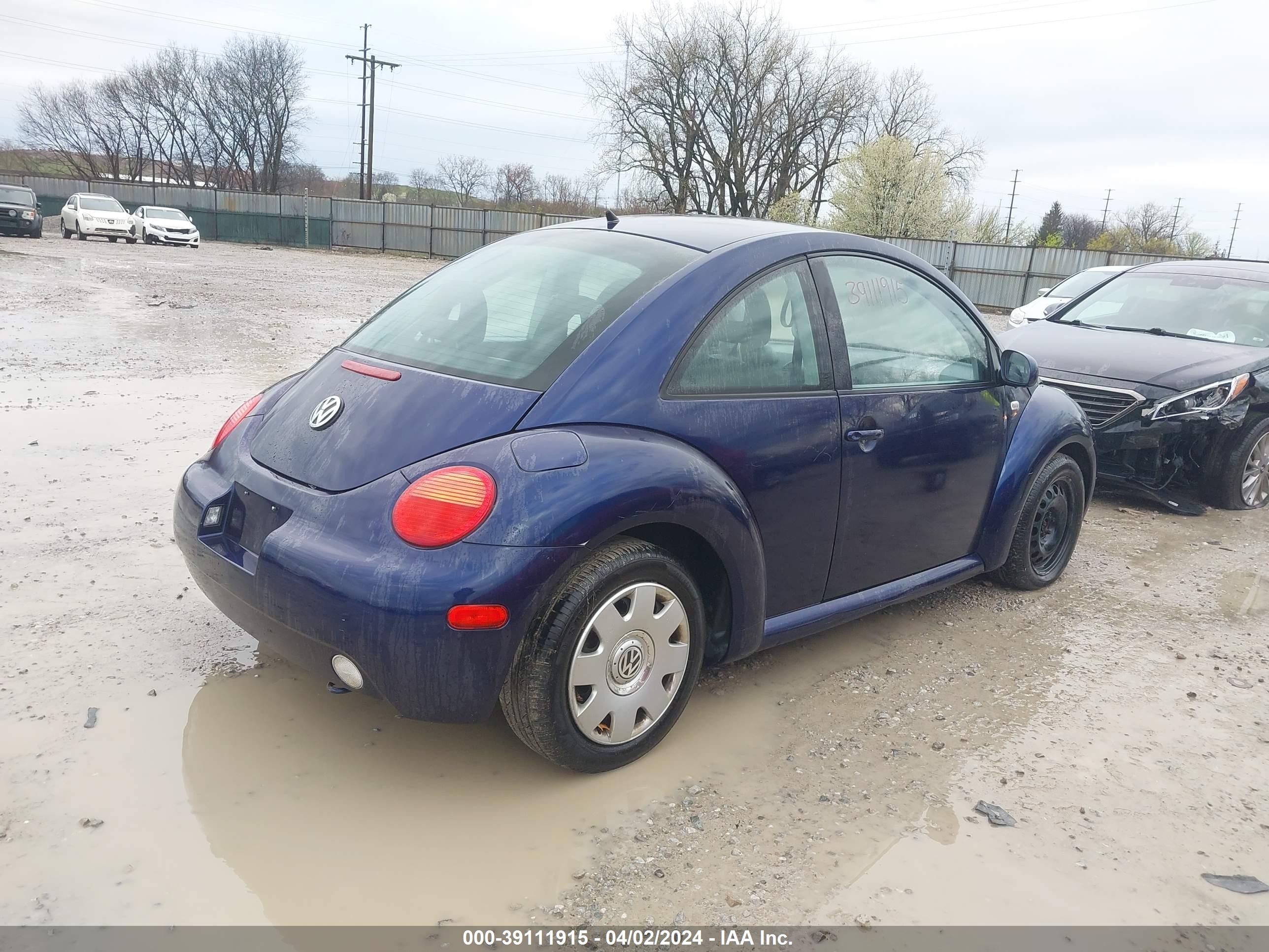 Photo 3 VIN: 3VWCB21C12M416373 - VOLKSWAGEN BEETLE 