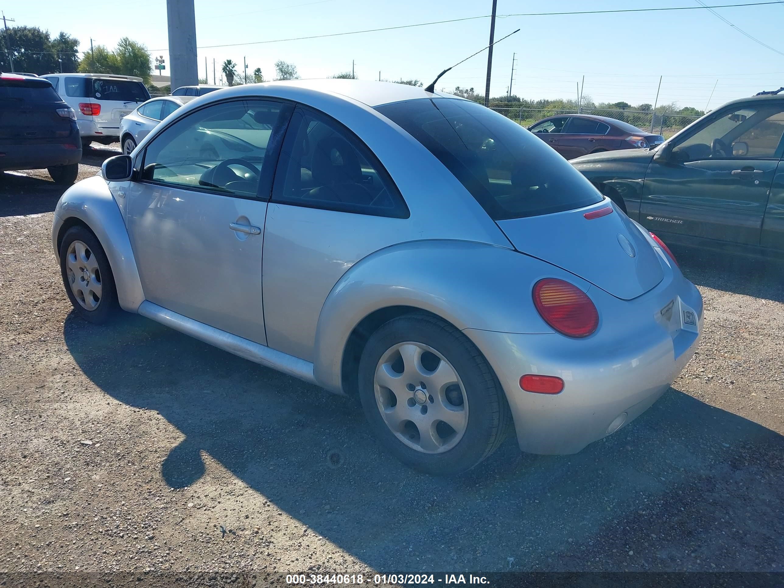 Photo 2 VIN: 3VWCB21C62M442936 - VOLKSWAGEN BEETLE 