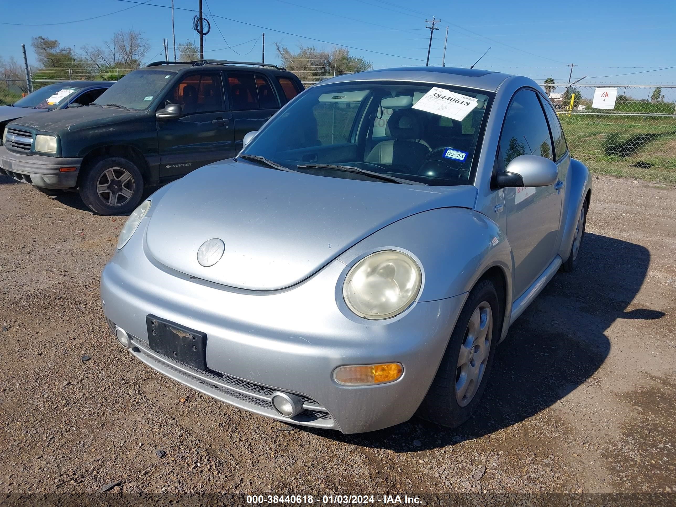 Photo 5 VIN: 3VWCB21C62M442936 - VOLKSWAGEN BEETLE 