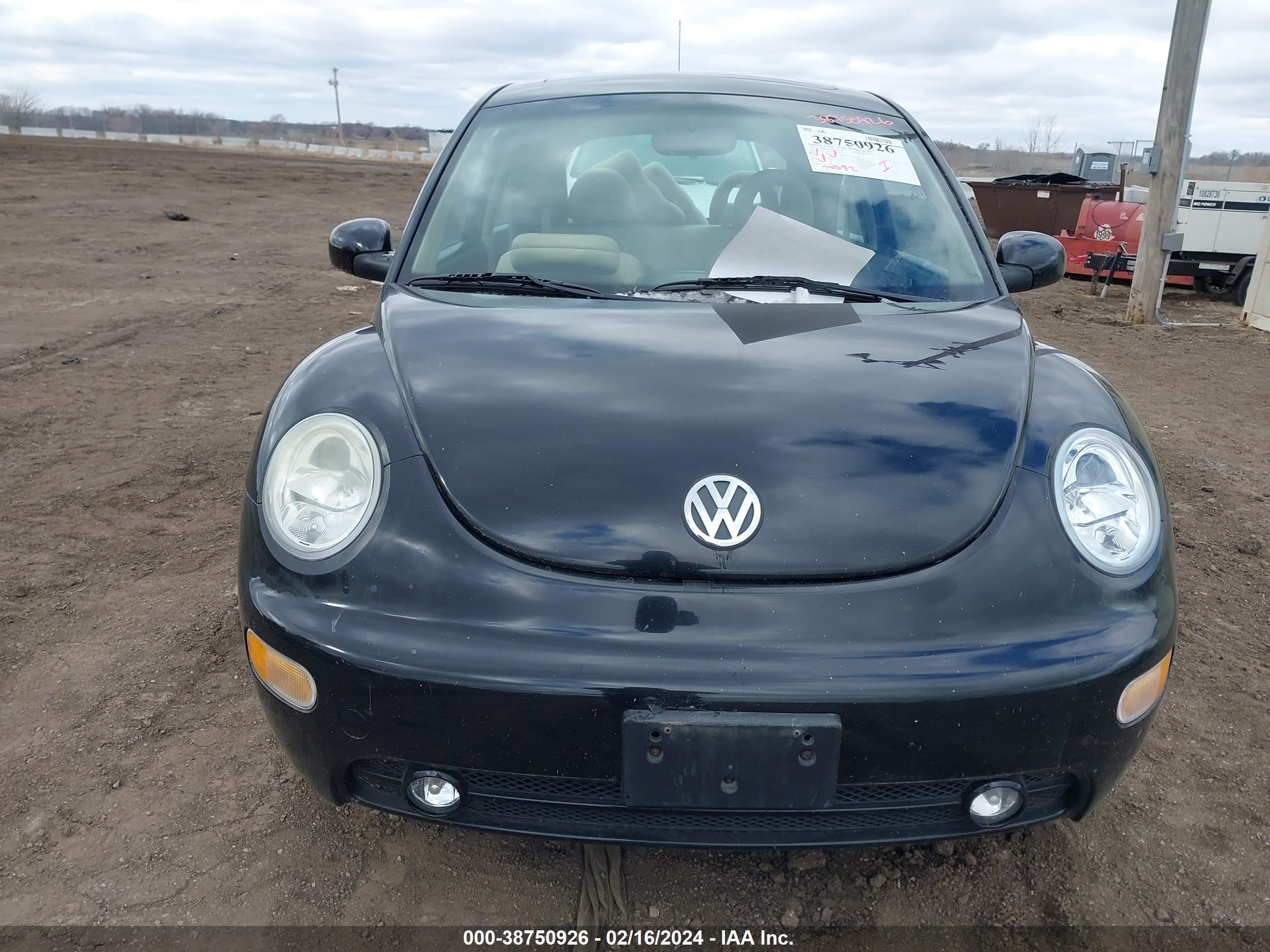 Photo 5 VIN: 3VWCB21C91M443836 - VOLKSWAGEN BEETLE 