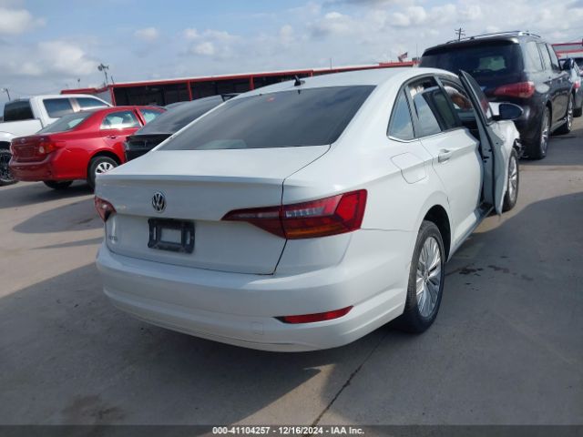 Photo 3 VIN: 3VWCB7BU0KM203435 - VOLKSWAGEN JETTA 