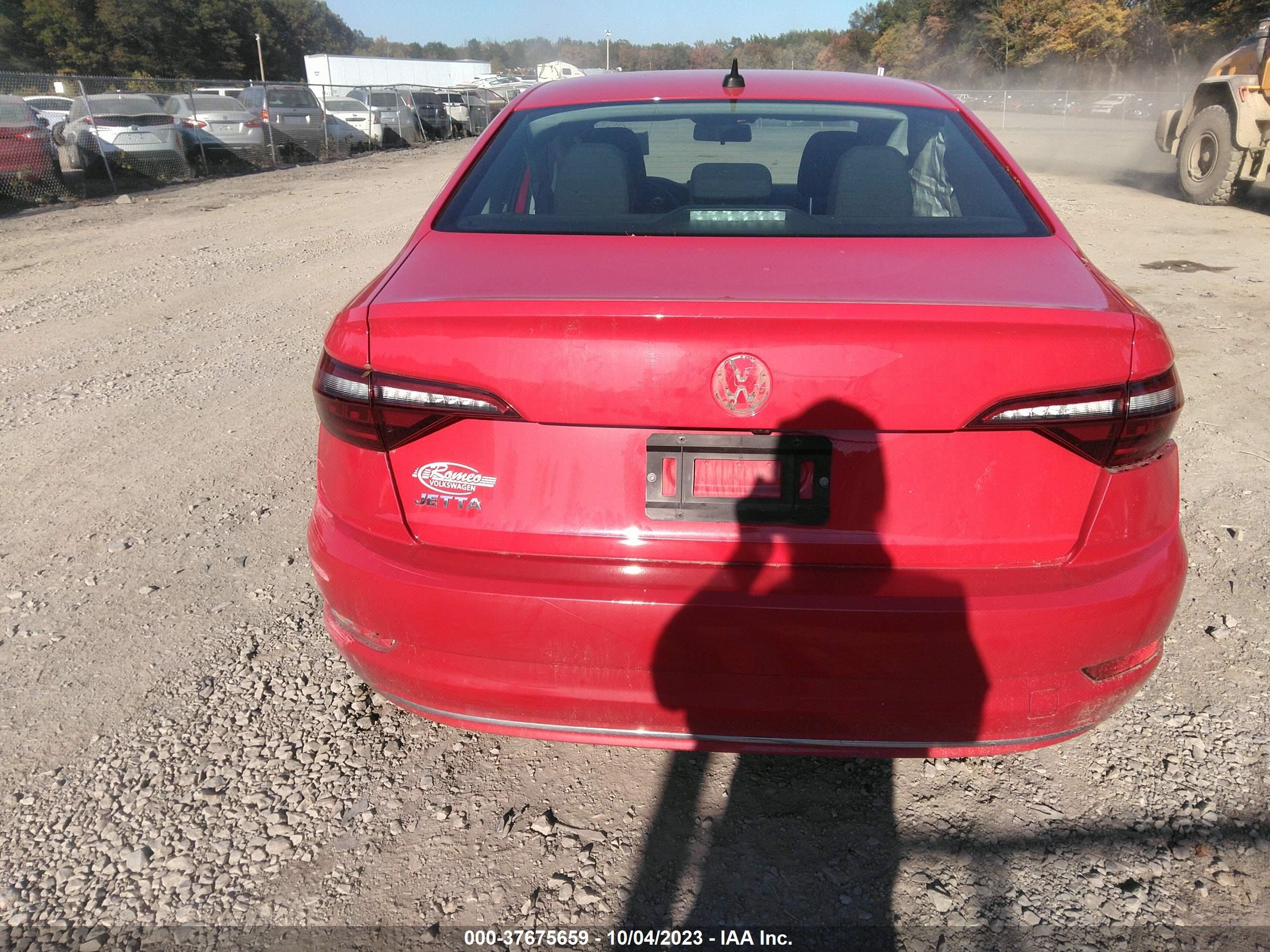 Photo 15 VIN: 3VWCB7BU2LM042992 - VOLKSWAGEN JETTA 