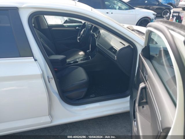 Photo 4 VIN: 3VWCB7BU2LM053376 - VOLKSWAGEN JETTA 