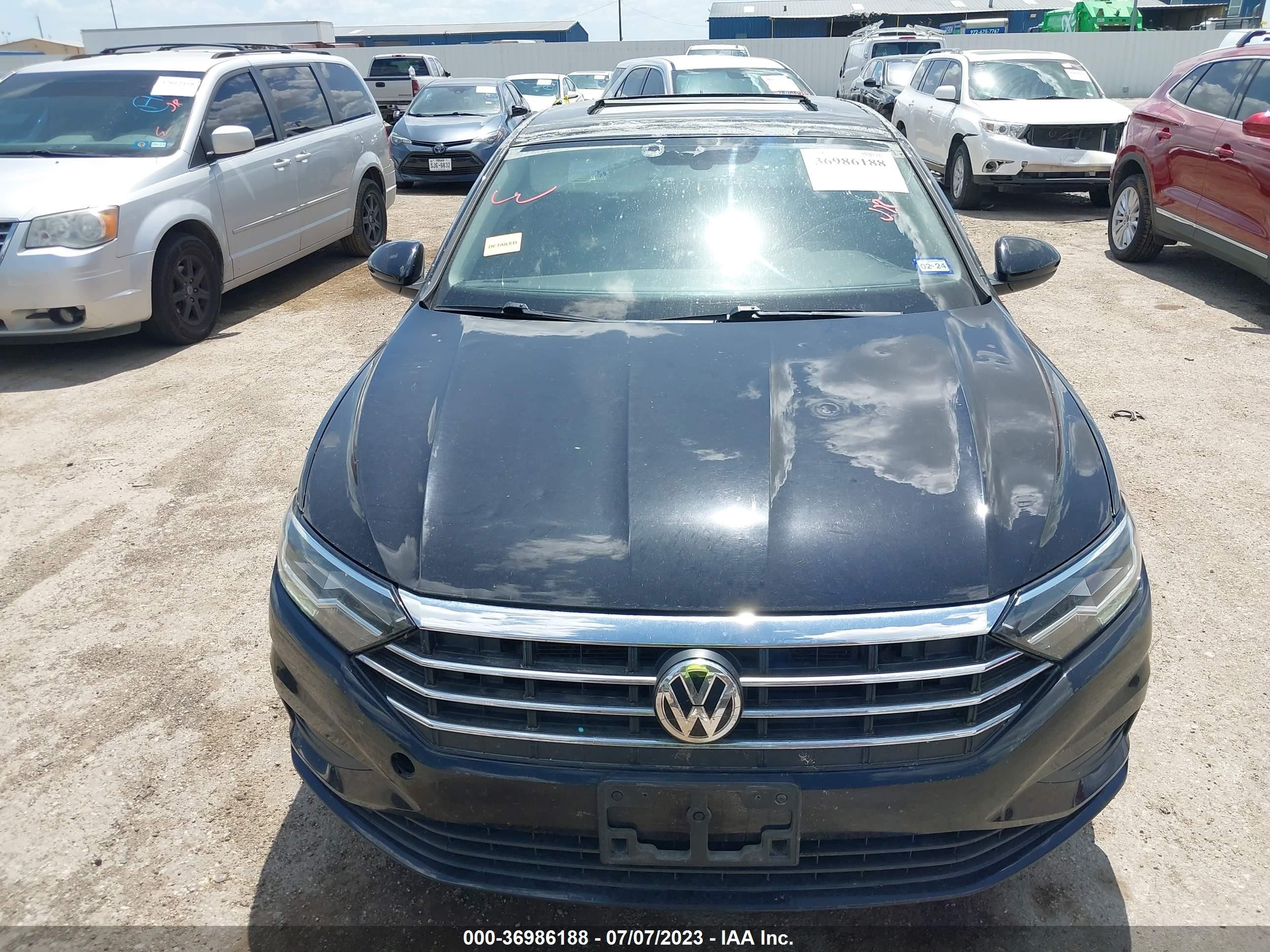 Photo 11 VIN: 3VWCB7BU3LM006387 - VOLKSWAGEN JETTA 