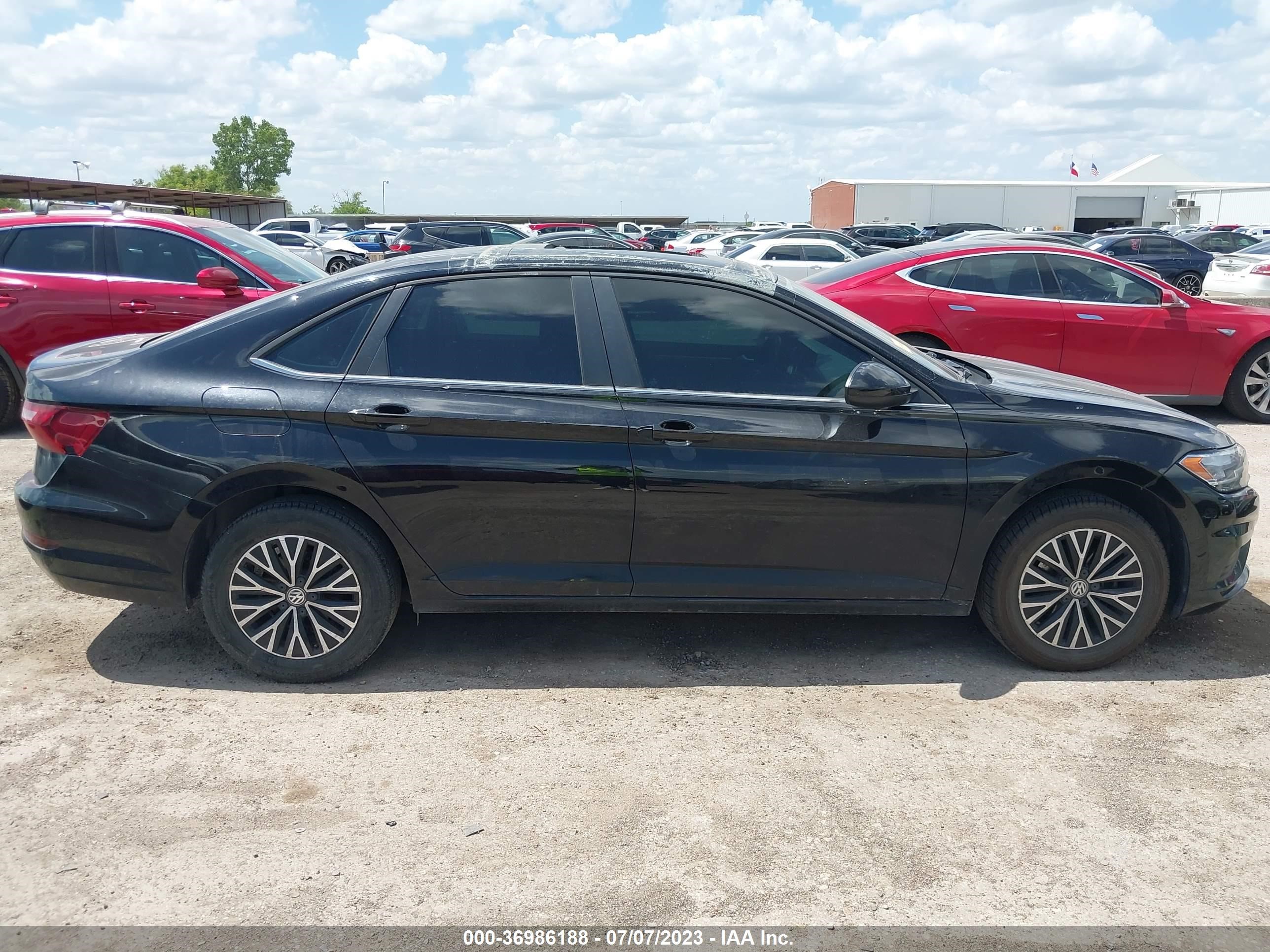 Photo 12 VIN: 3VWCB7BU3LM006387 - VOLKSWAGEN JETTA 