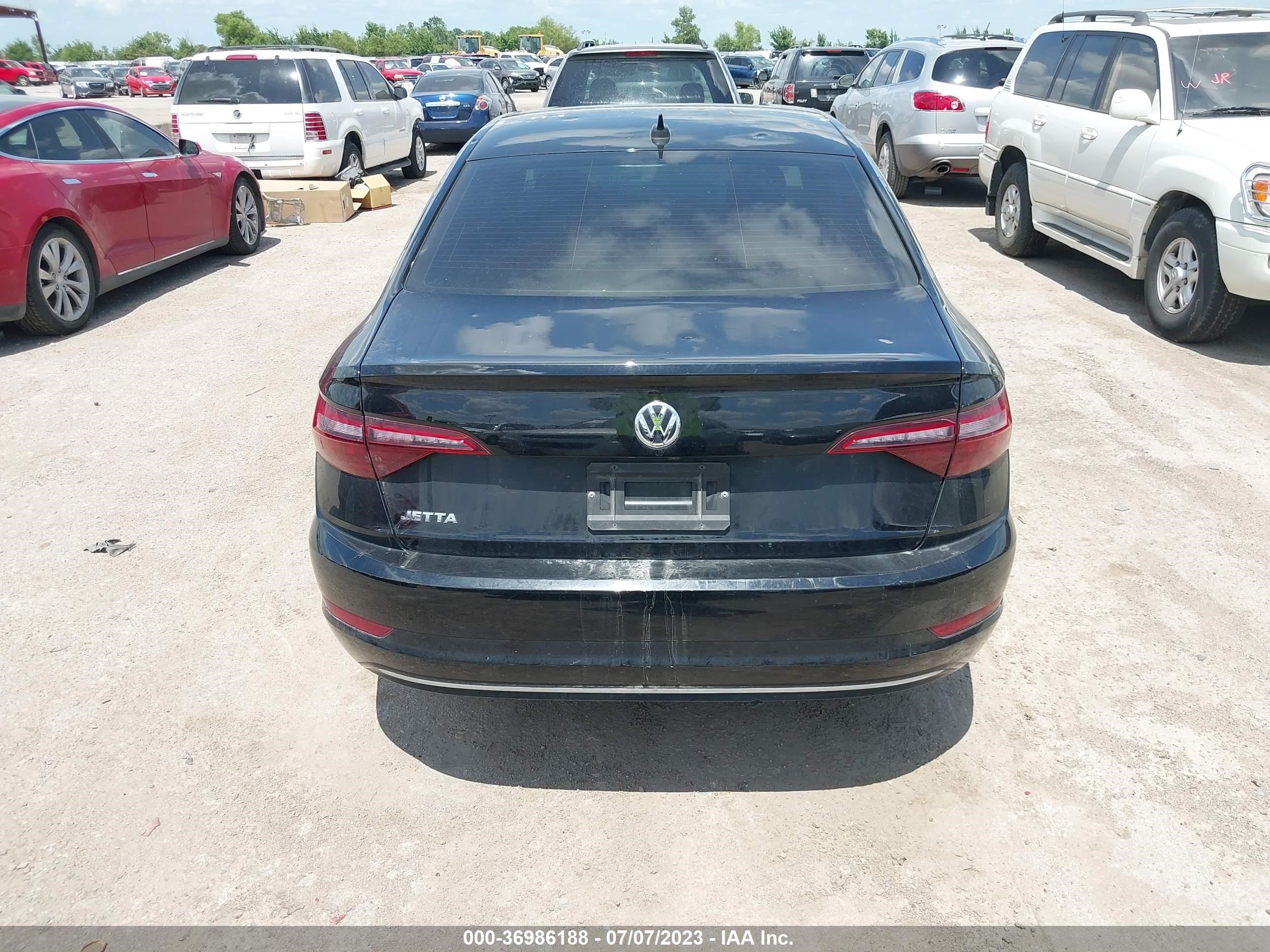 Photo 15 VIN: 3VWCB7BU3LM006387 - VOLKSWAGEN JETTA 