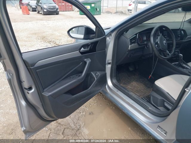 Photo 4 VIN: 3VWCB7BU3LM058442 - VOLKSWAGEN JETTA 