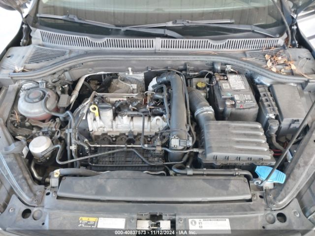 Photo 9 VIN: 3VWCB7BU4KM138881 - VOLKSWAGEN JETTA 