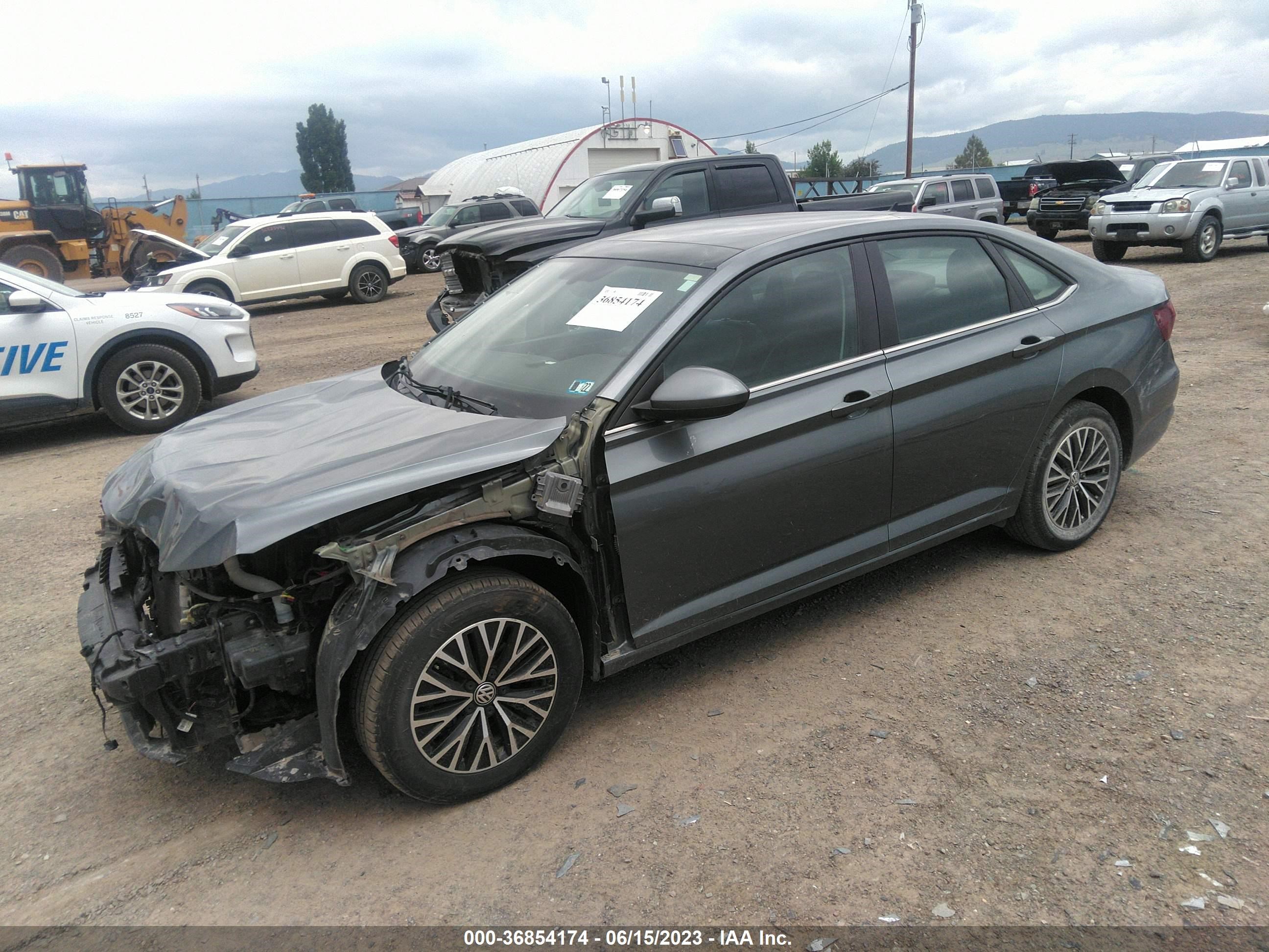 Photo 1 VIN: 3VWCB7BU4LM040709 - VOLKSWAGEN JETTA 