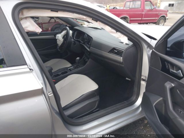 Photo 4 VIN: 3VWCB7BU9LM060311 - VOLKSWAGEN JETTA 