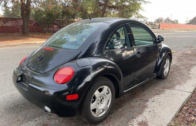 Photo 3 VIN: 3VWCC21C1YM483688 - VOLKSWAGEN BEETLE 