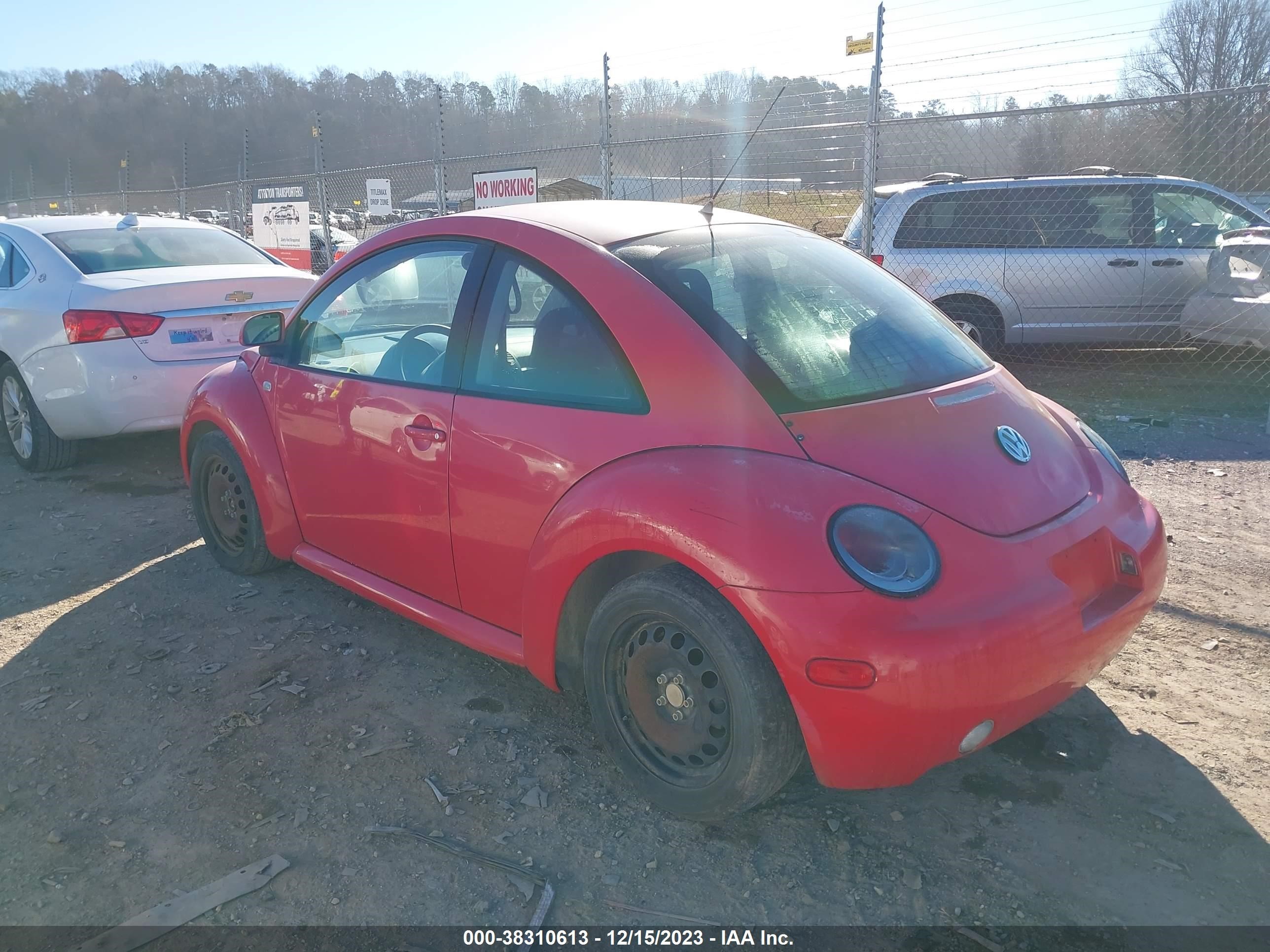 Photo 2 VIN: 3VWCC21C2XM429251 - VOLKSWAGEN BEETLE 