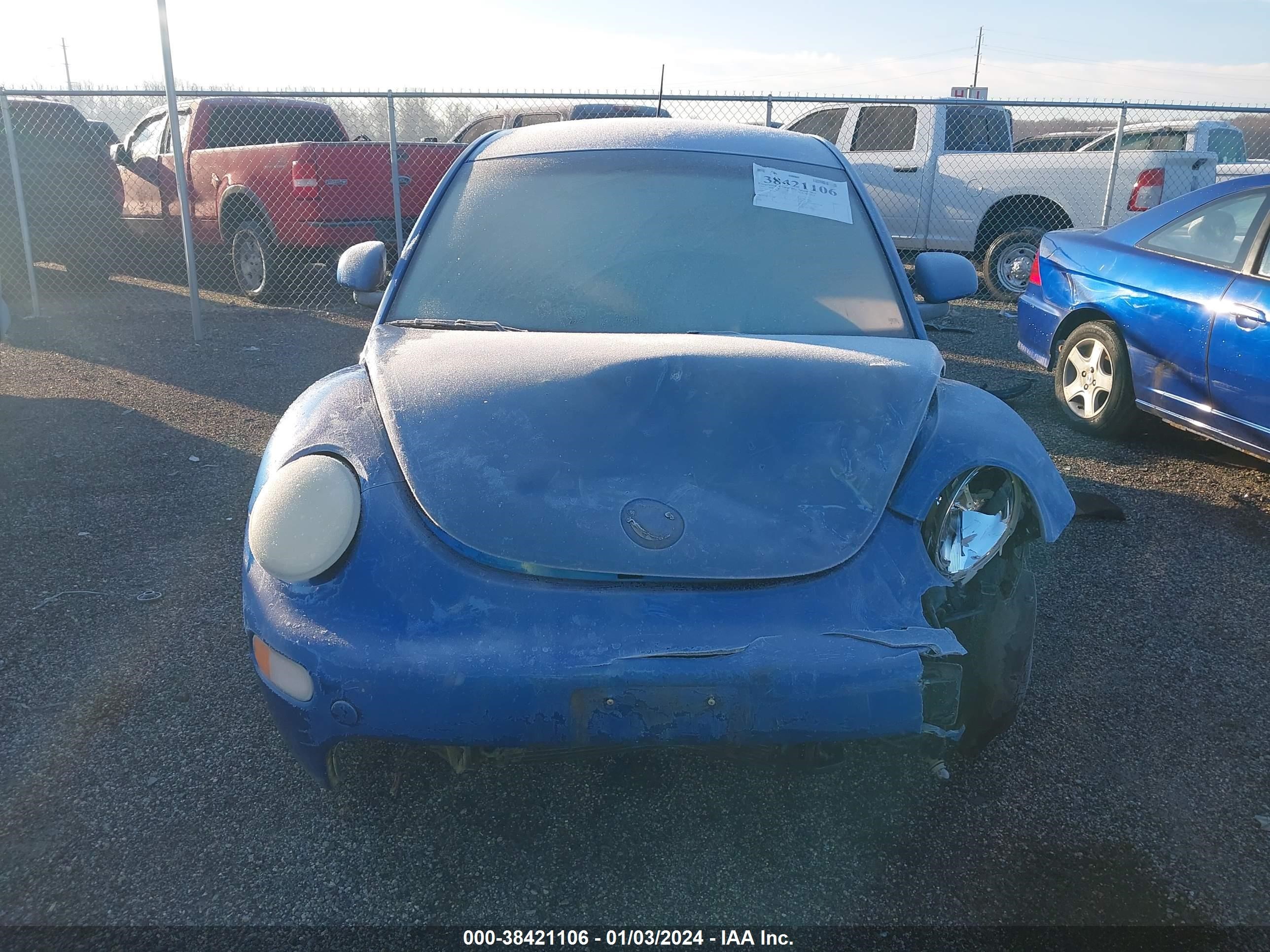 Photo 12 VIN: 3VWCC21C2XM441173 - VOLKSWAGEN BEETLE 