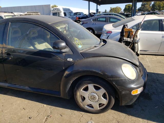 Photo 8 VIN: 3VWCC21C4XM443023 - VOLKSWAGEN NEW BEETLE 