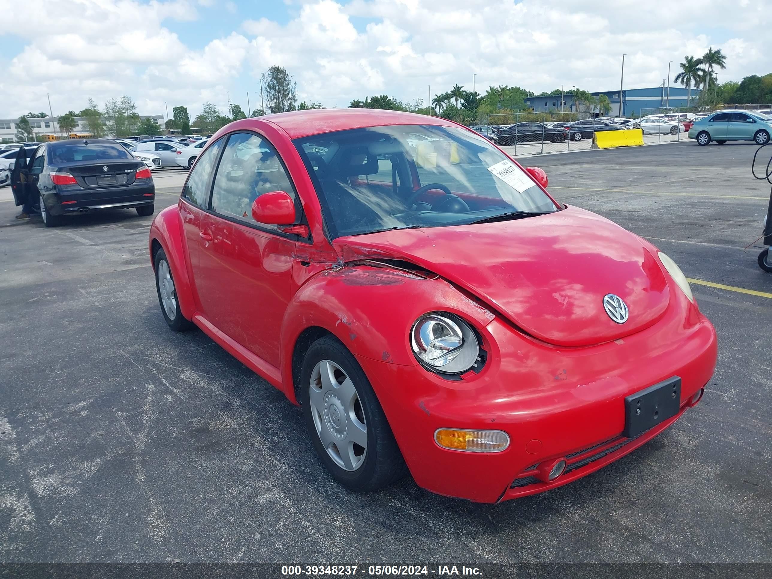 Photo 5 VIN: 3VWCC21CXXM415744 - VOLKSWAGEN BEETLE 