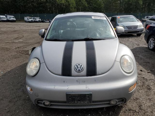 Photo 4 VIN: 3VWCD21C0YM471738 - VOLKSWAGEN BEETLE 