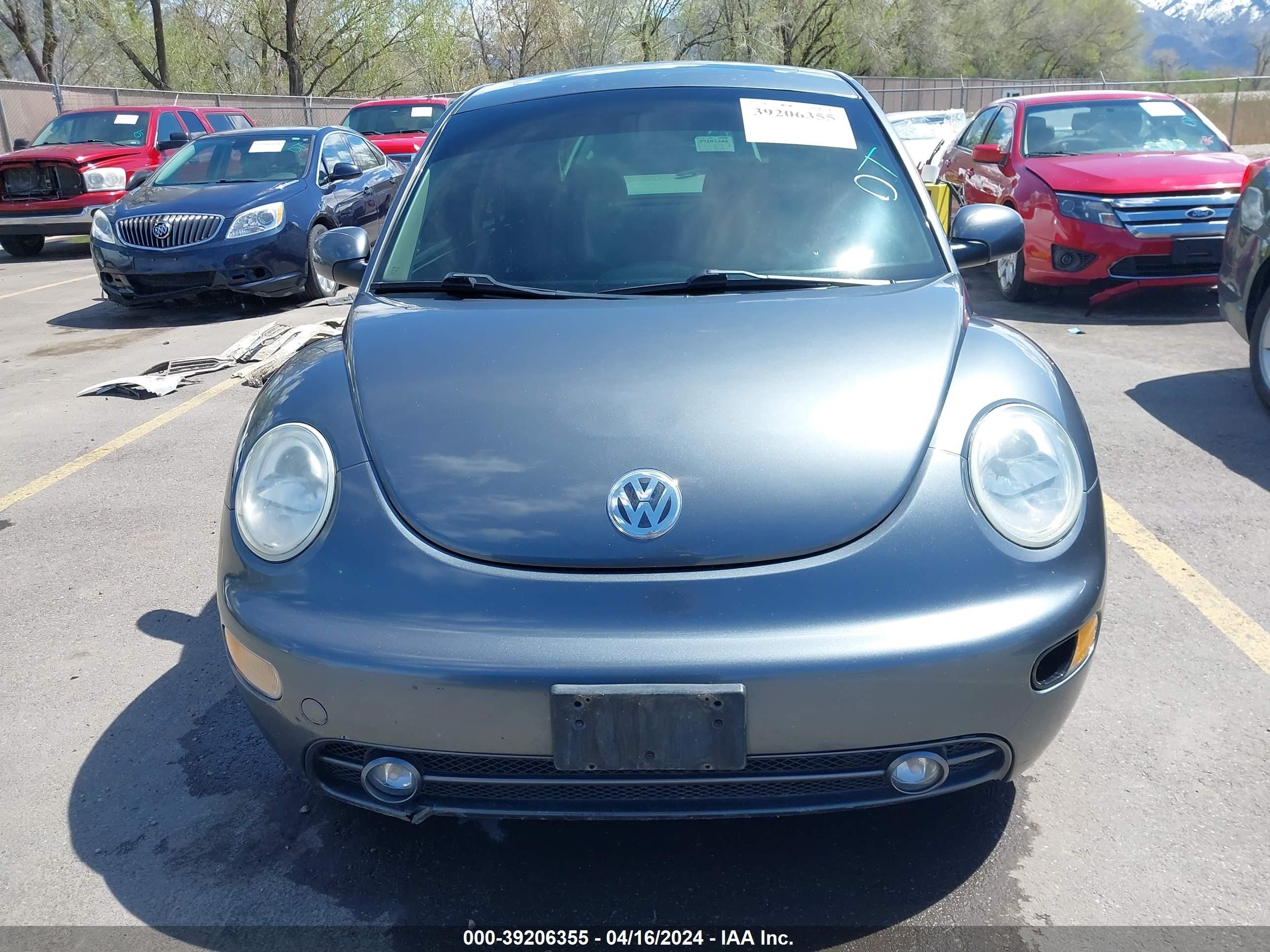 Photo 11 VIN: 3VWCD21C33M428441 - VOLKSWAGEN BEETLE 