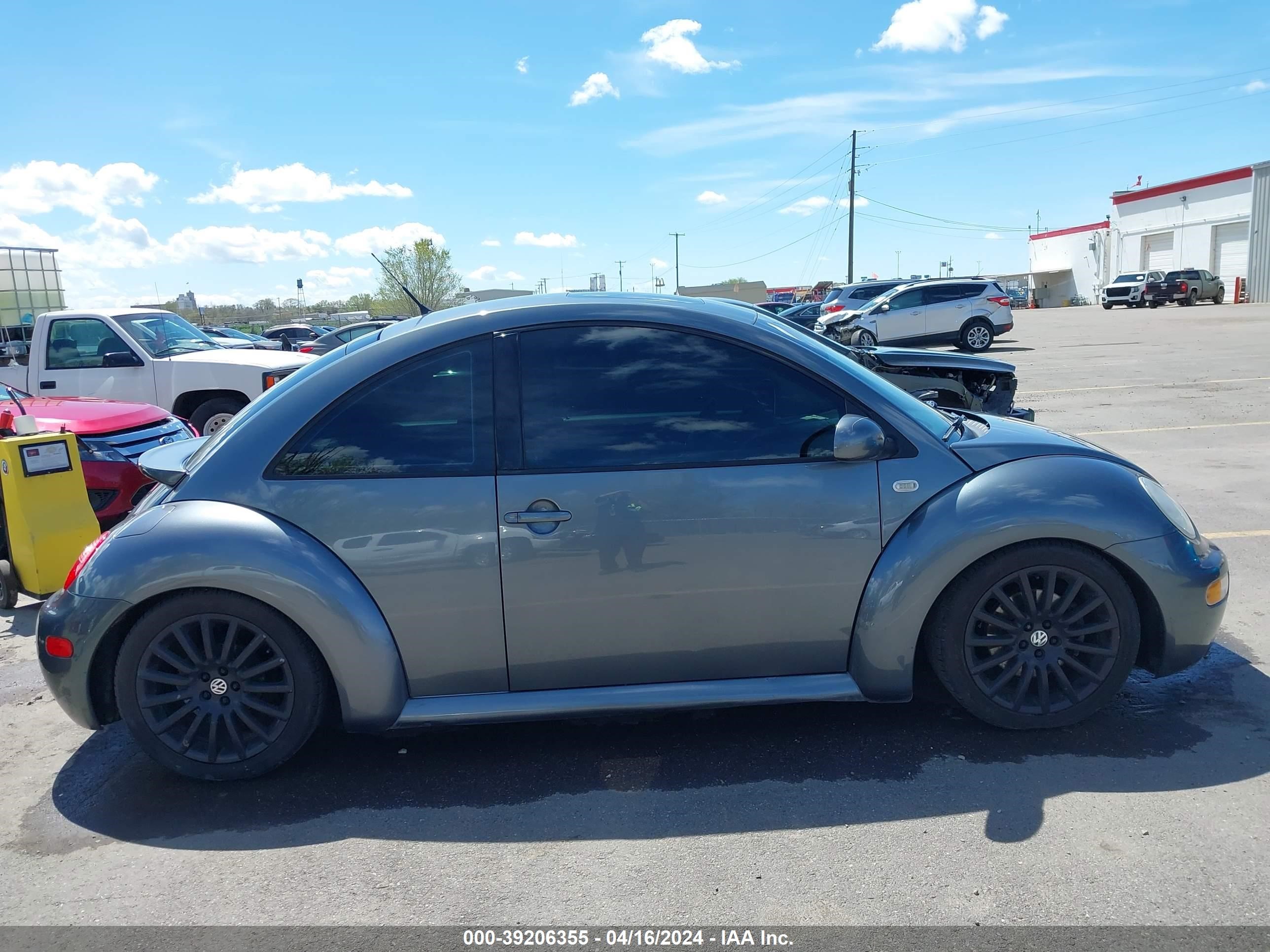 Photo 12 VIN: 3VWCD21C33M428441 - VOLKSWAGEN BEETLE 