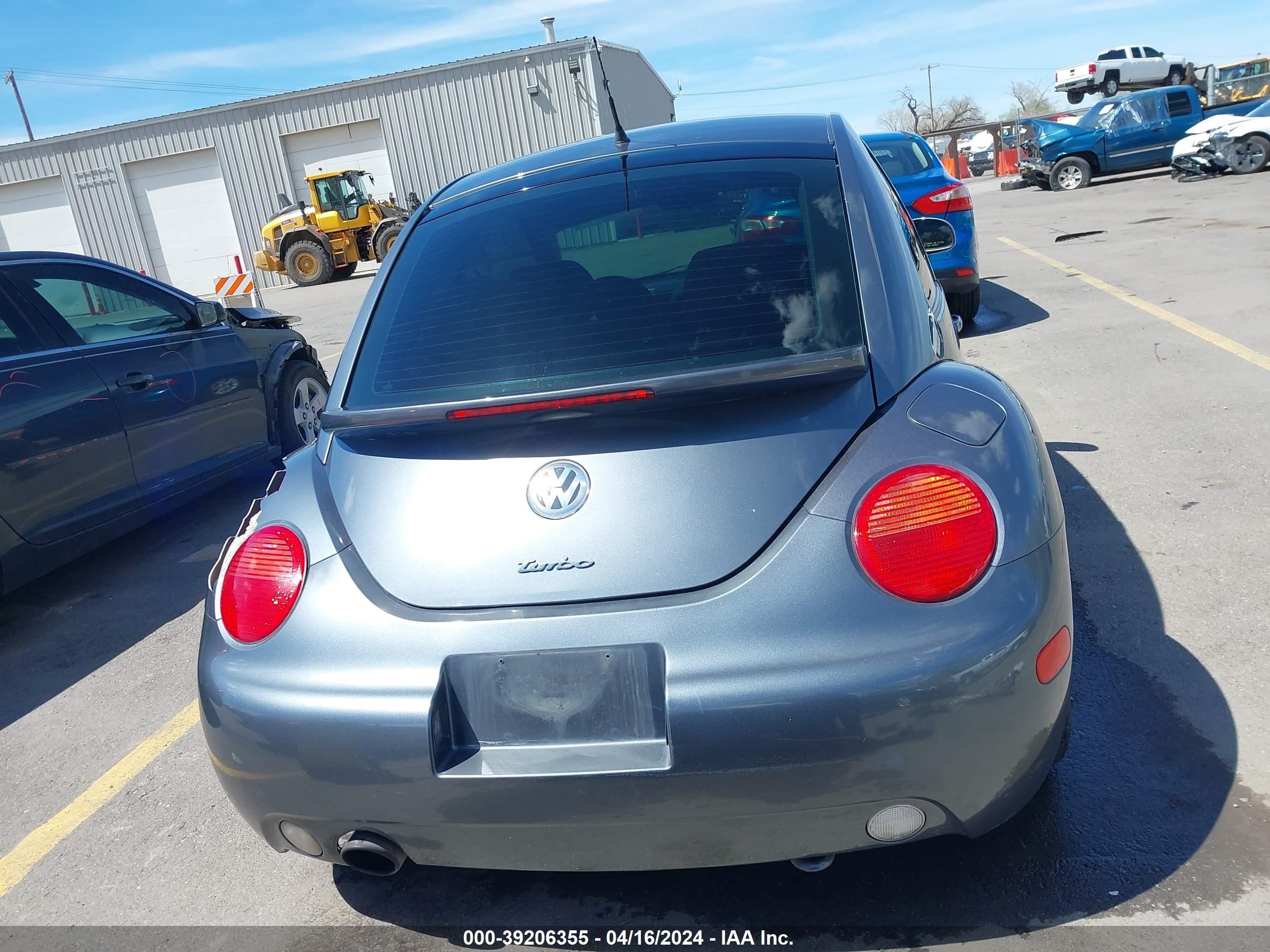 Photo 15 VIN: 3VWCD21C33M428441 - VOLKSWAGEN BEETLE 