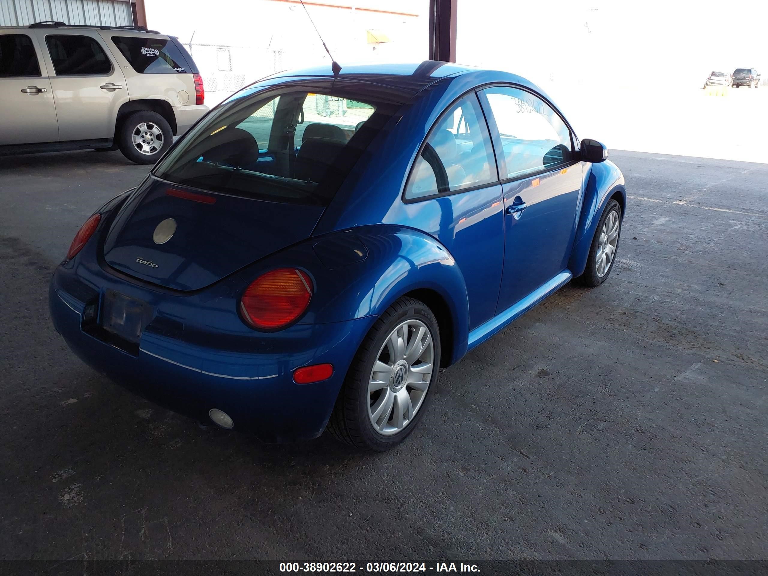 Photo 3 VIN: 3VWCD21C53M443989 - VOLKSWAGEN BEETLE 