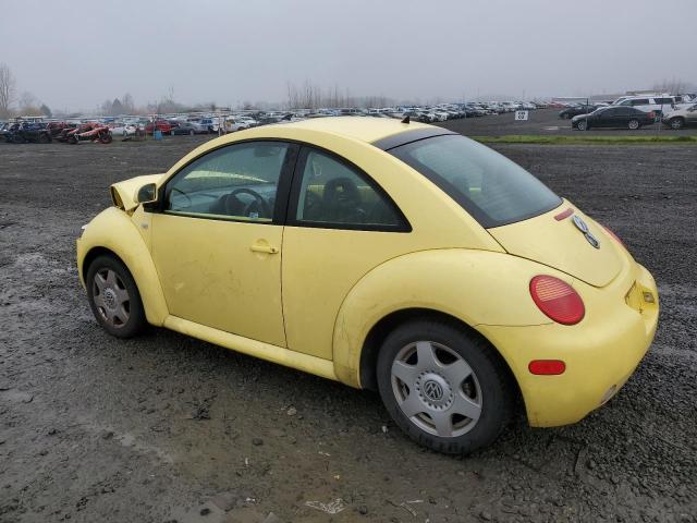 Photo 1 VIN: 3VWCD21C7YM418129 - VOLKSWAGEN BEETLE 