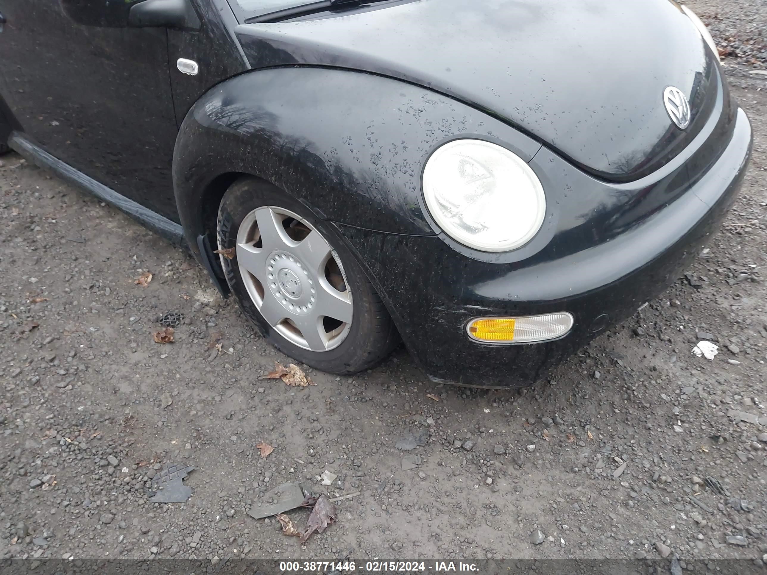 Photo 11 VIN: 3VWCK21C51M472086 - VOLKSWAGEN BEETLE 