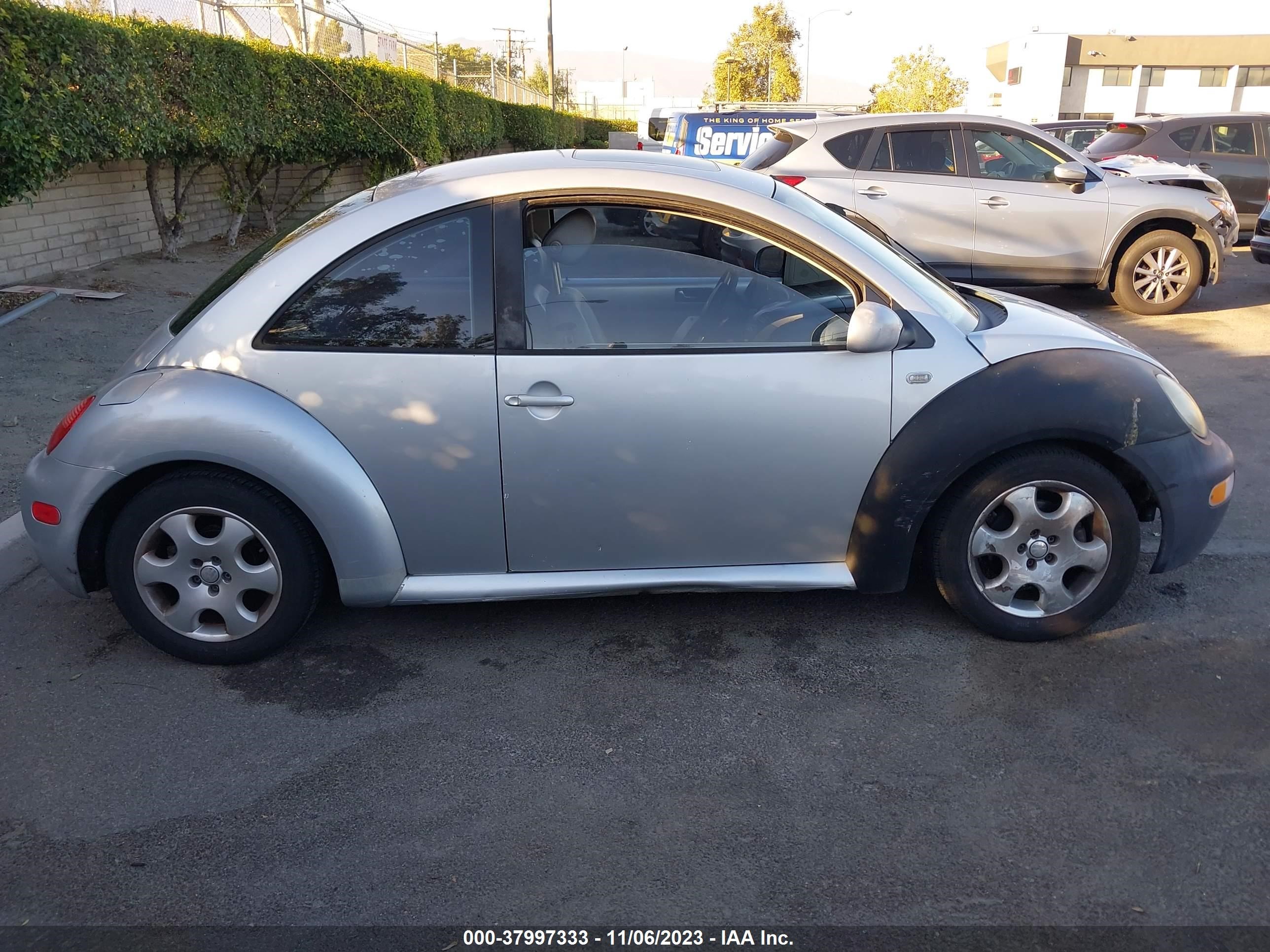 Photo 12 VIN: 3VWCK21C53M401666 - VOLKSWAGEN BEETLE 