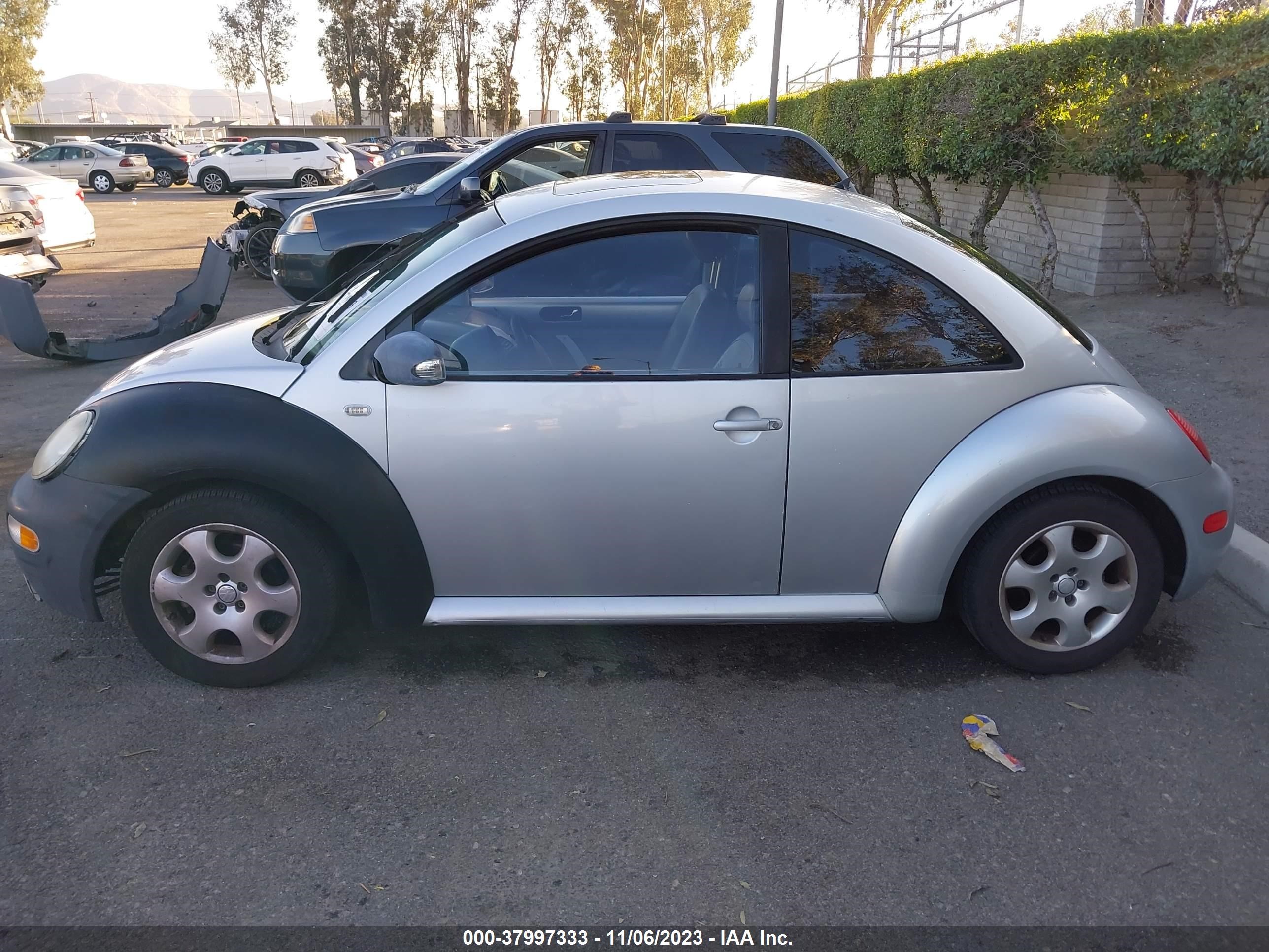 Photo 13 VIN: 3VWCK21C53M401666 - VOLKSWAGEN BEETLE 