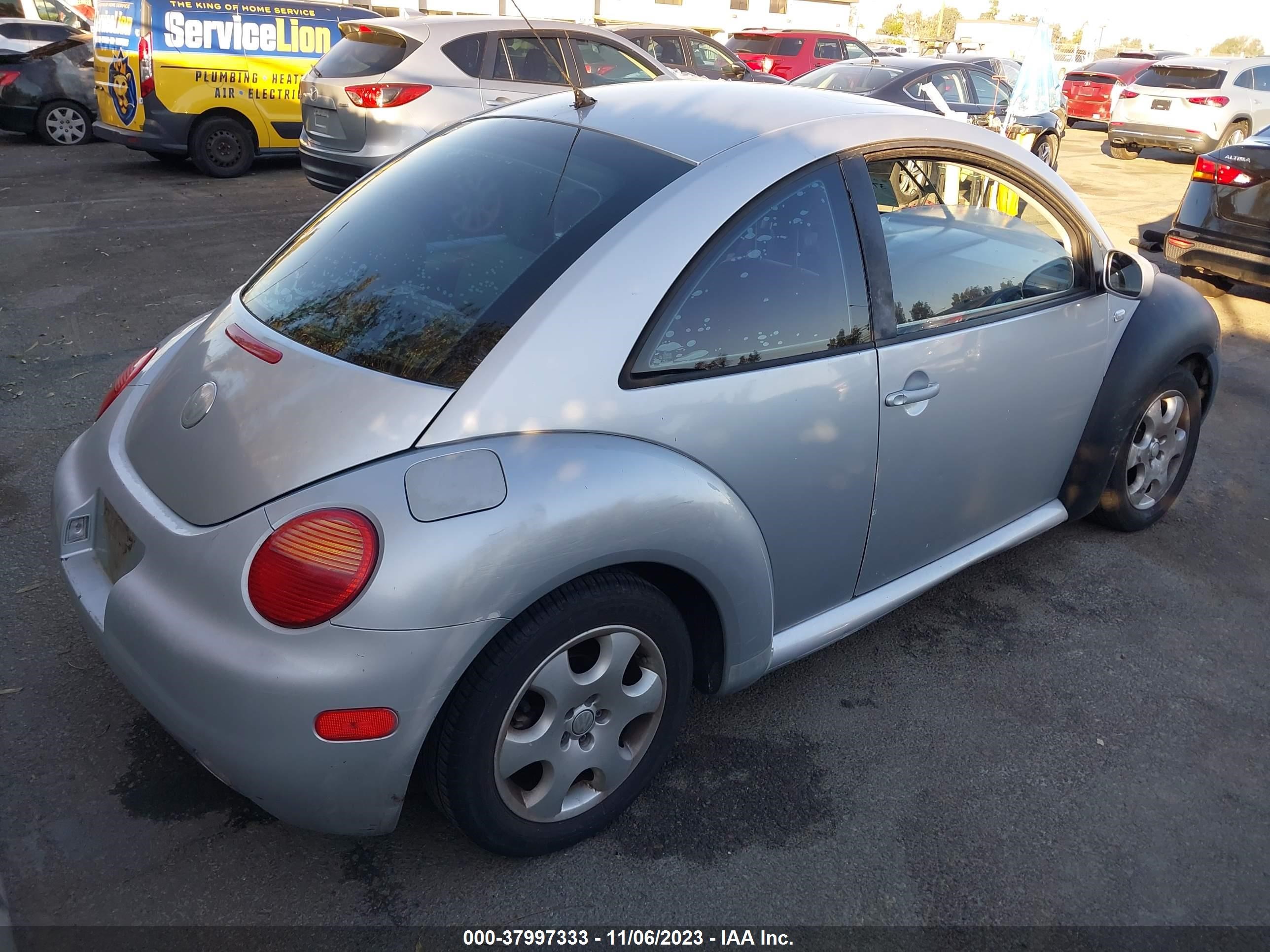 Photo 3 VIN: 3VWCK21C53M401666 - VOLKSWAGEN BEETLE 