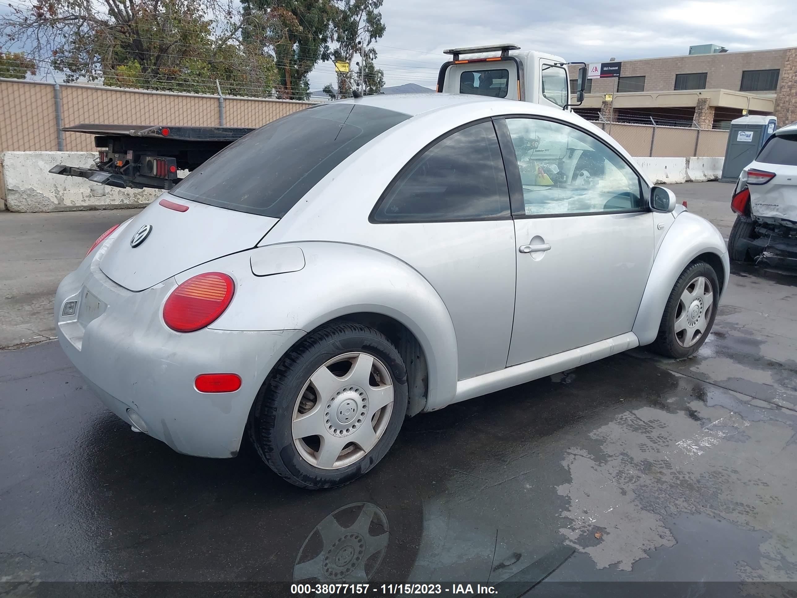 Photo 3 VIN: 3VWCK21C61M434785 - VOLKSWAGEN BEETLE 