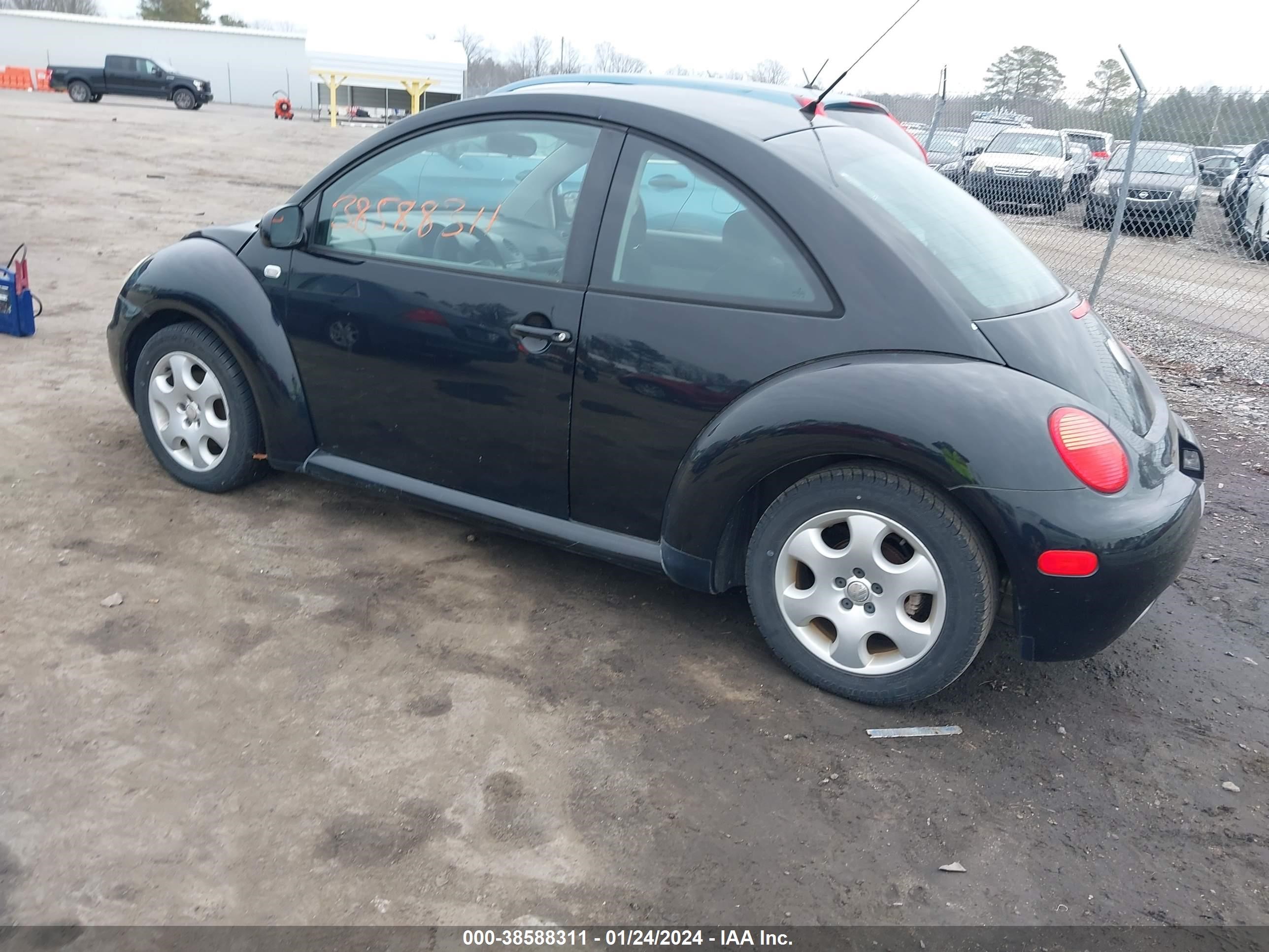 Photo 2 VIN: 3VWCK21C93M411410 - VOLKSWAGEN BEETLE 