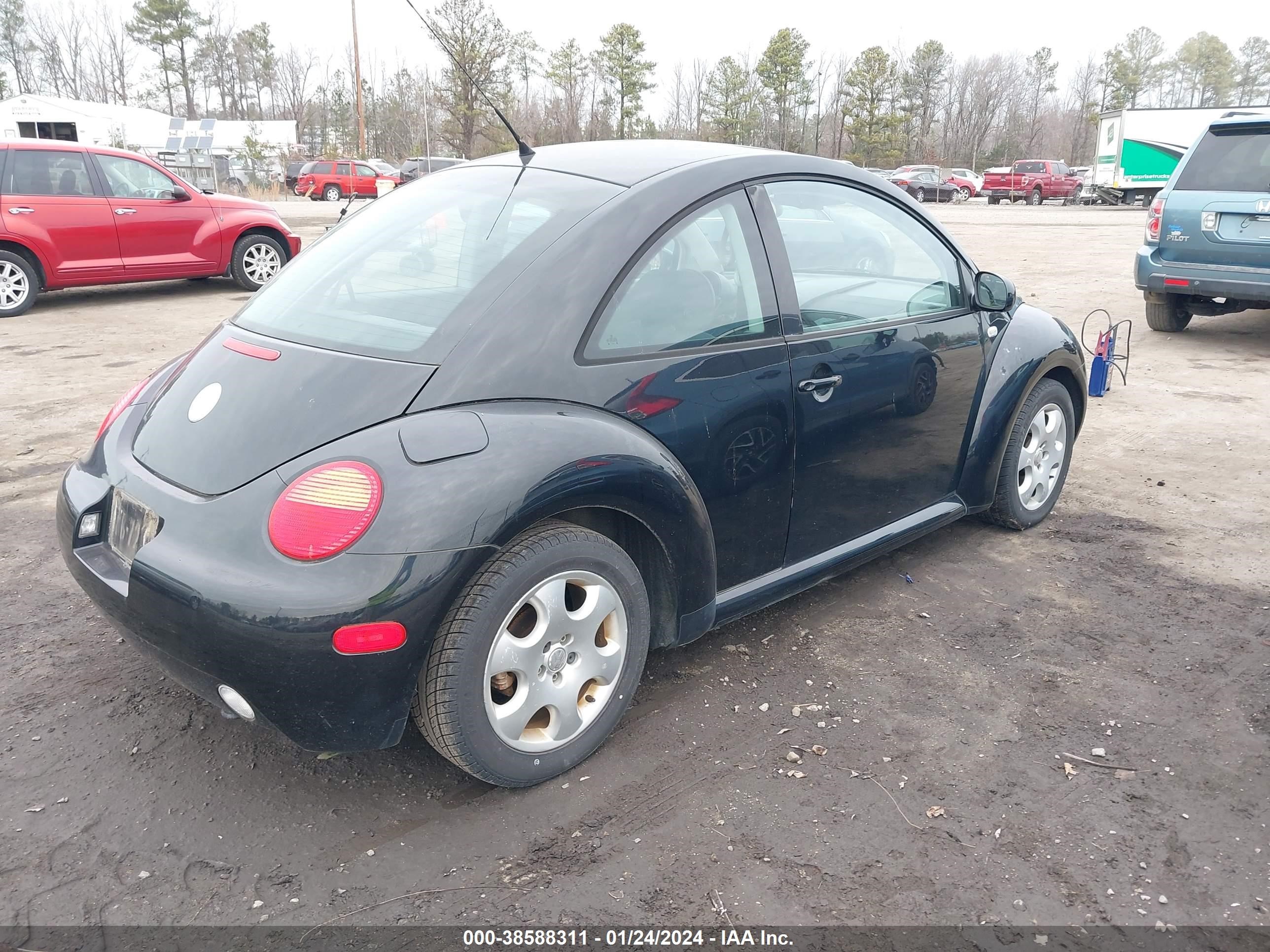 Photo 3 VIN: 3VWCK21C93M411410 - VOLKSWAGEN BEETLE 