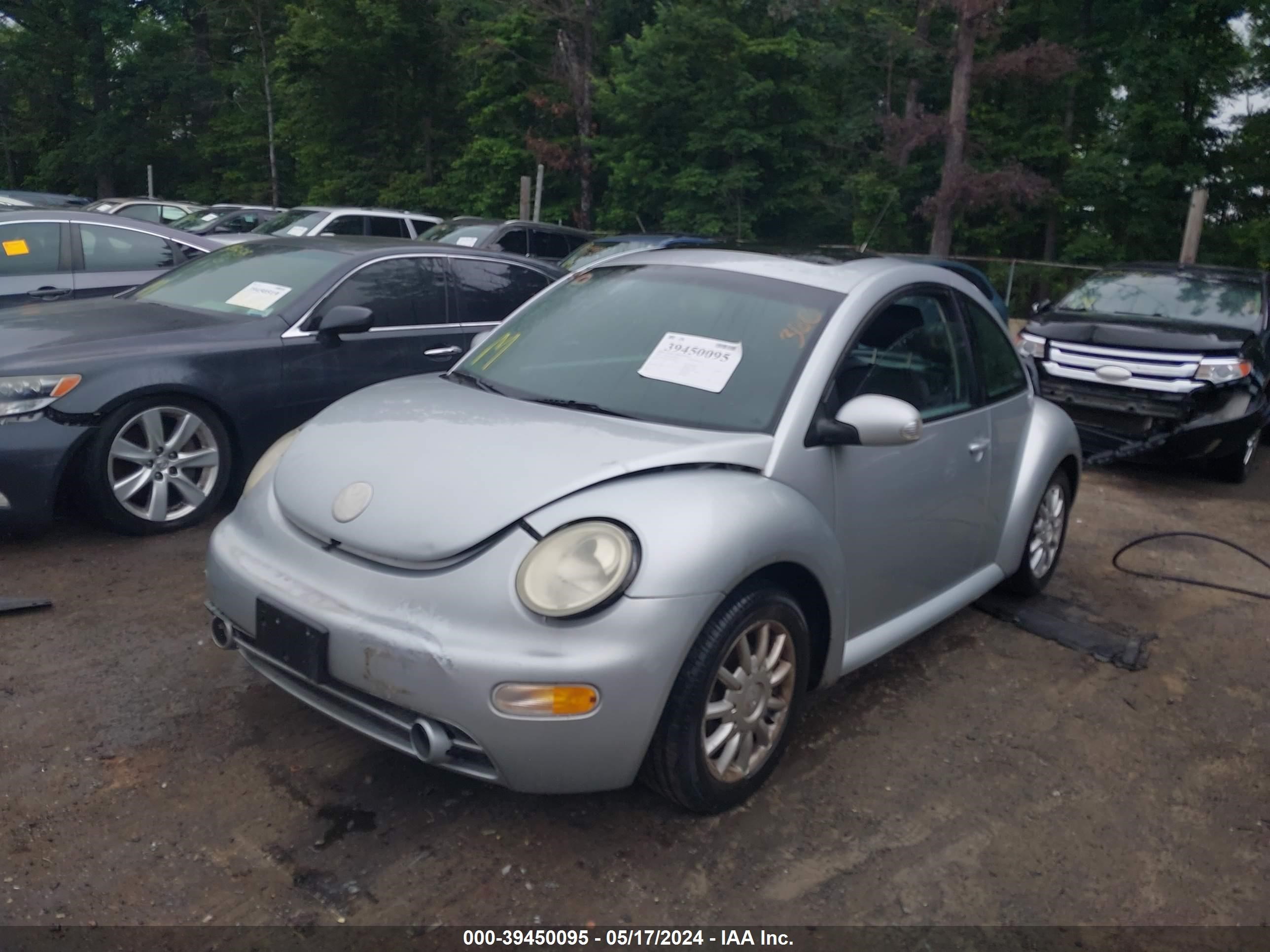 Photo 1 VIN: 3VWCK31C05M414690 - VOLKSWAGEN BEETLE 