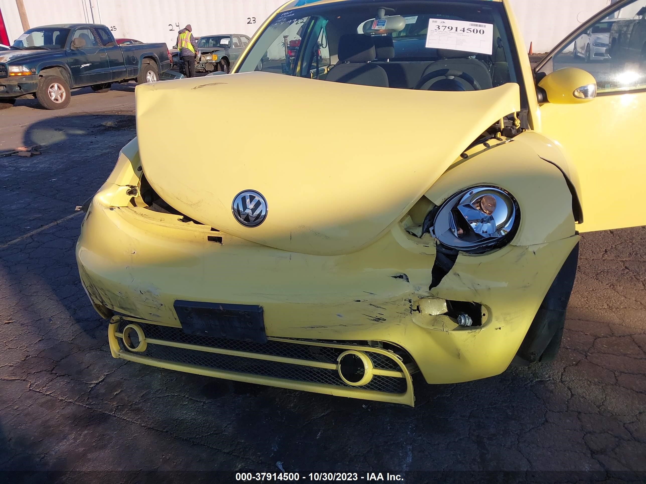 Photo 5 VIN: 3VWCK31C65M403015 - VOLKSWAGEN BEETLE 