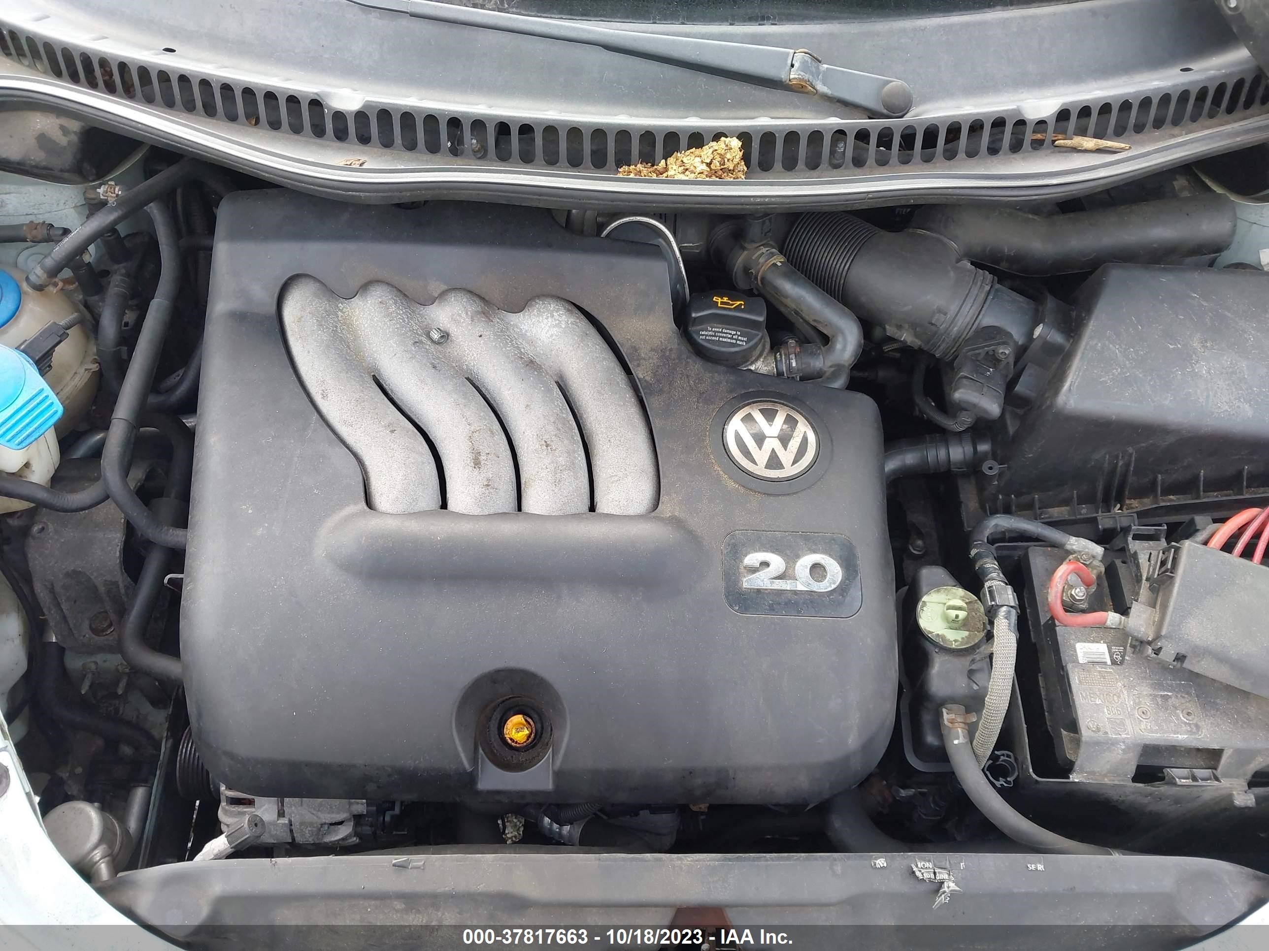 Photo 9 VIN: 3VWCM31Y35M311124 - VOLKSWAGEN NULL 