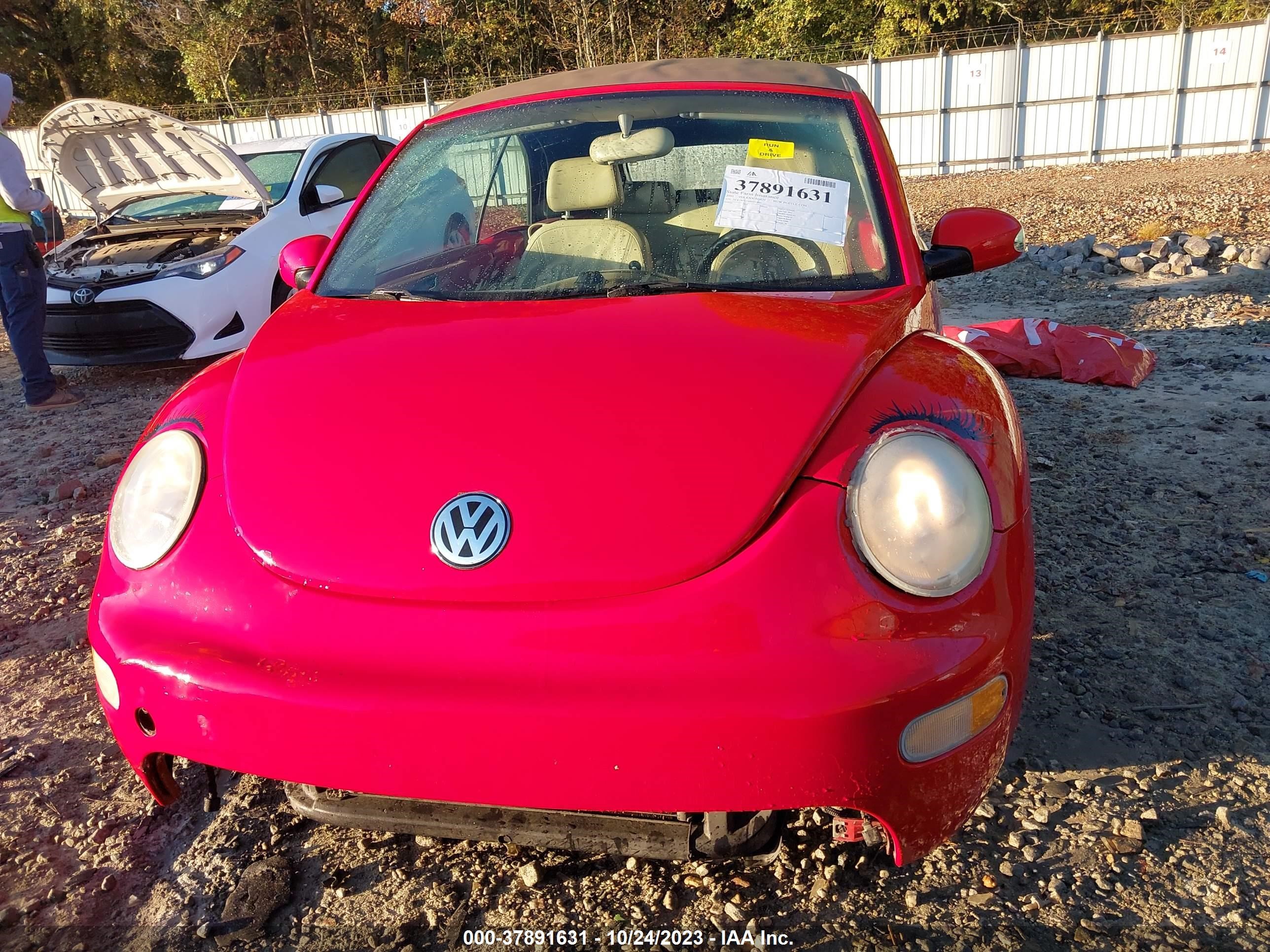 Photo 11 VIN: 3VWCM31Y95M315050 - VOLKSWAGEN BEETLE 