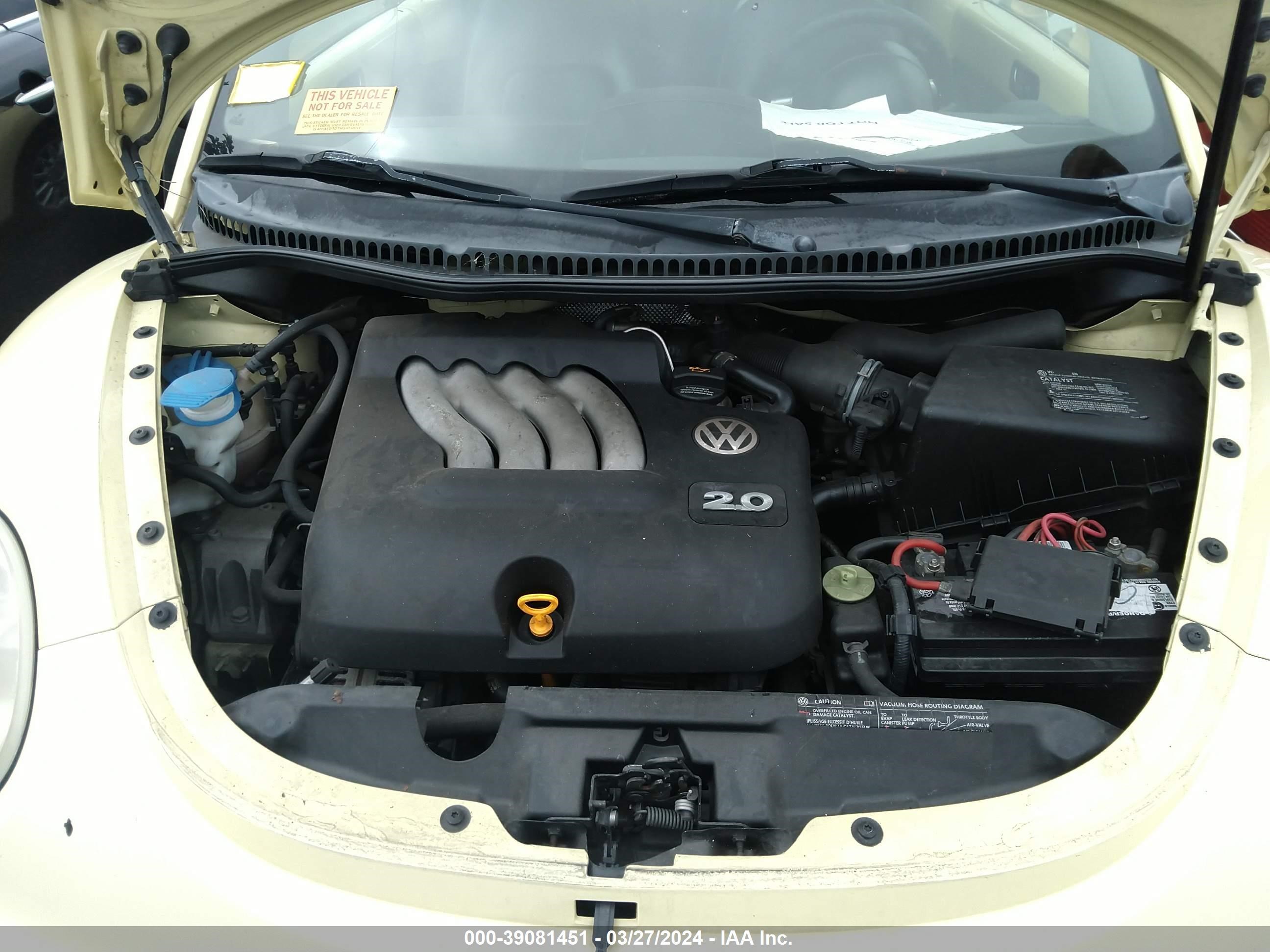 Photo 9 VIN: 3VWCM31YX5M317888 - VOLKSWAGEN BEETLE 