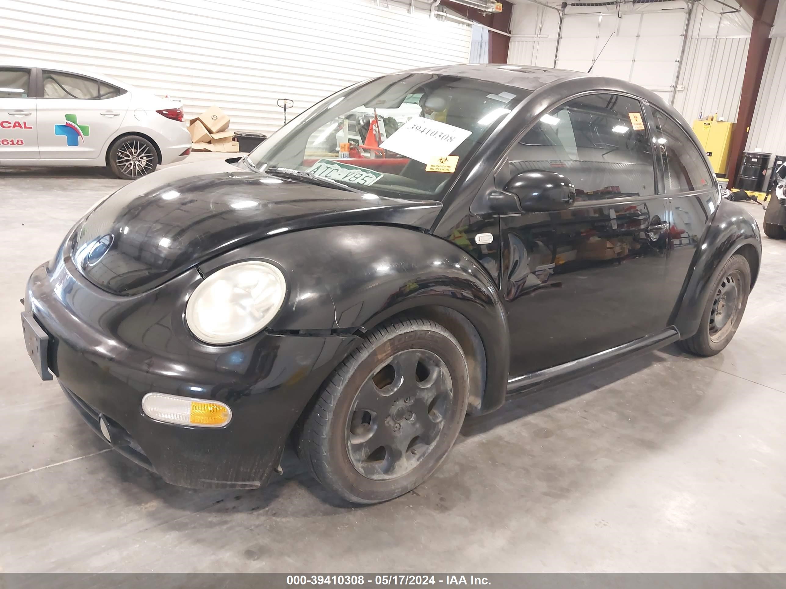 Photo 1 VIN: 3VWCP21C02M411635 - VOLKSWAGEN BEETLE 