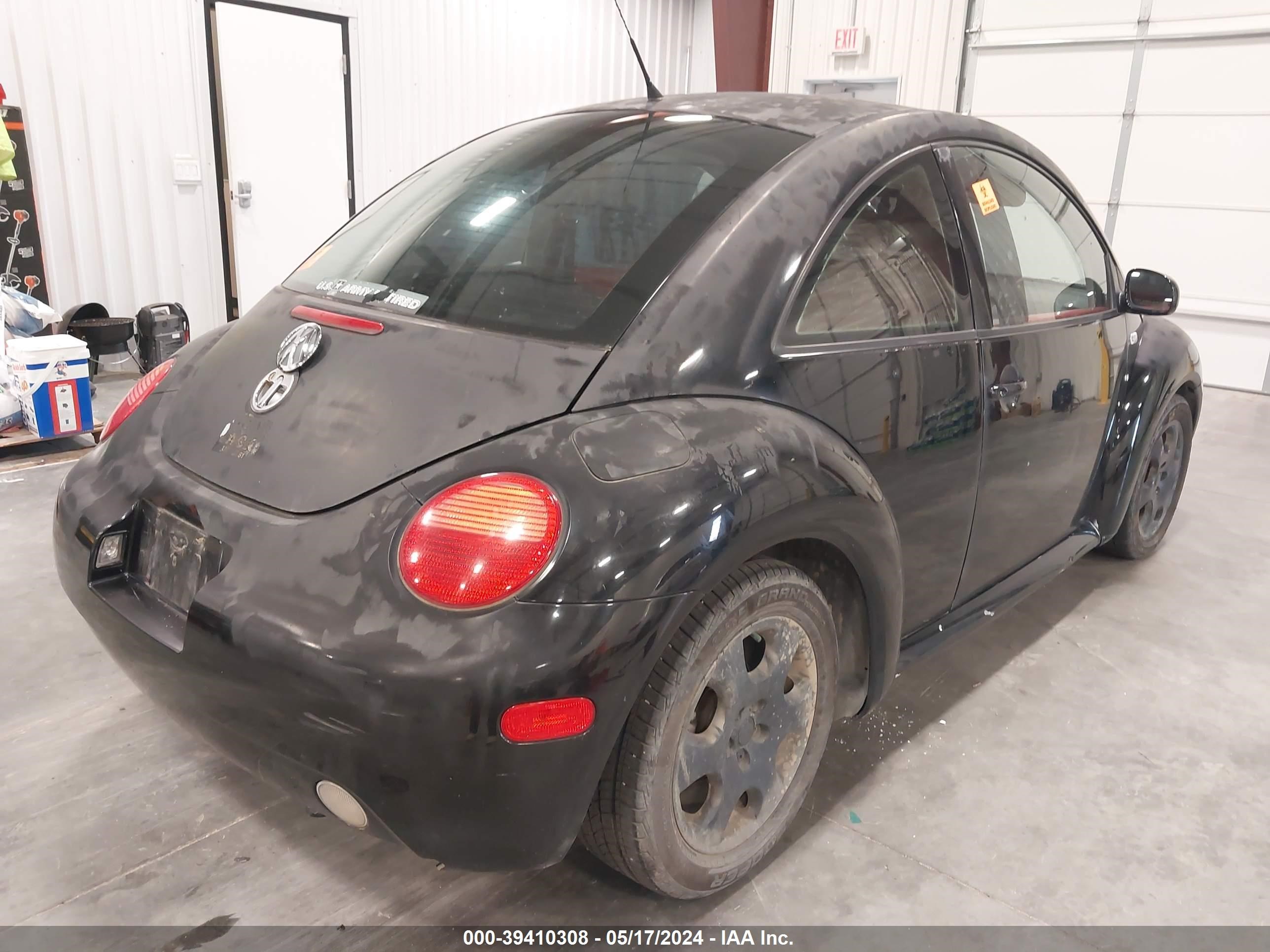 Photo 3 VIN: 3VWCP21C02M411635 - VOLKSWAGEN BEETLE 