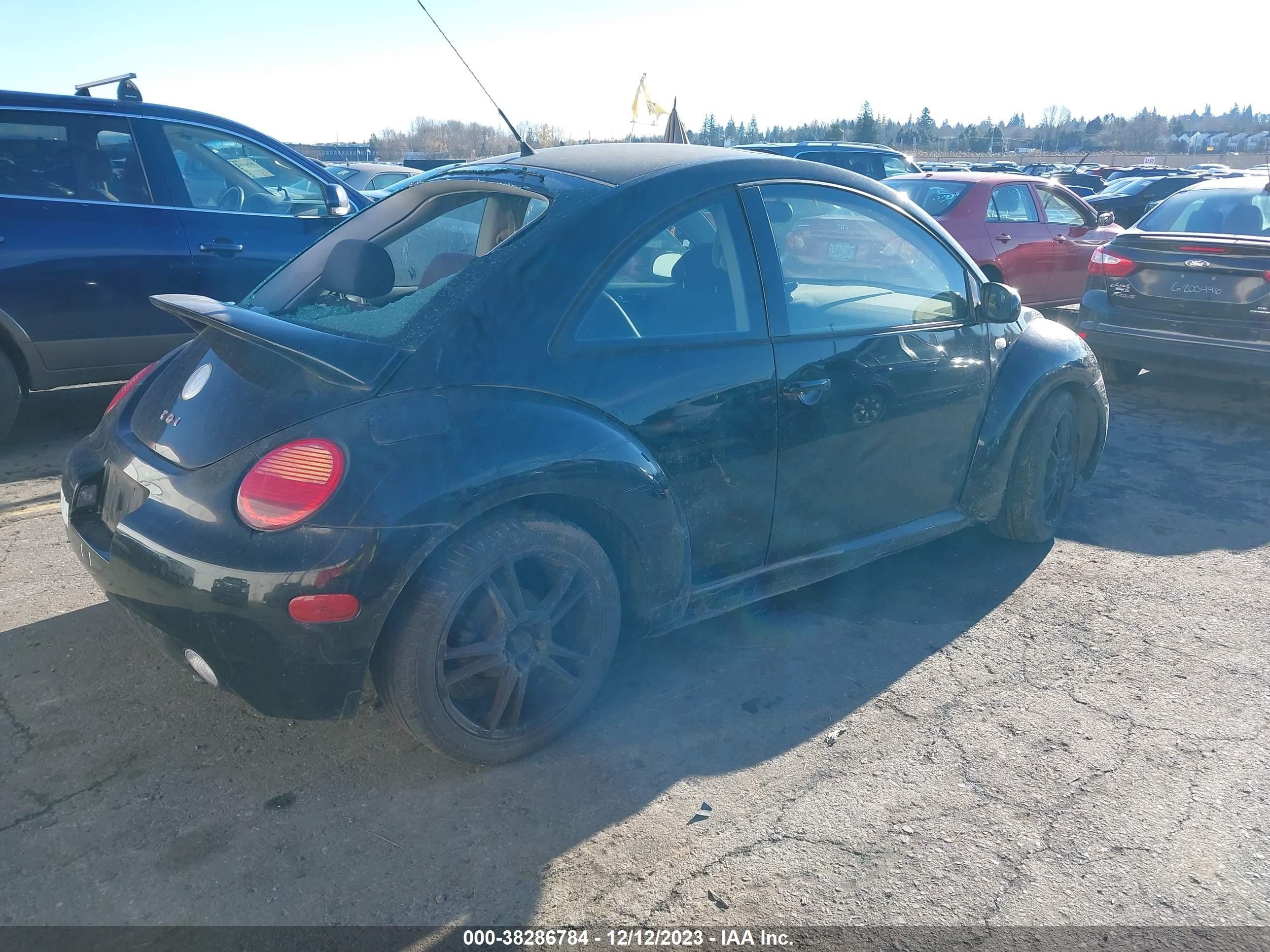 Photo 3 VIN: 3VWCP21C03M428436 - VOLKSWAGEN BEETLE 