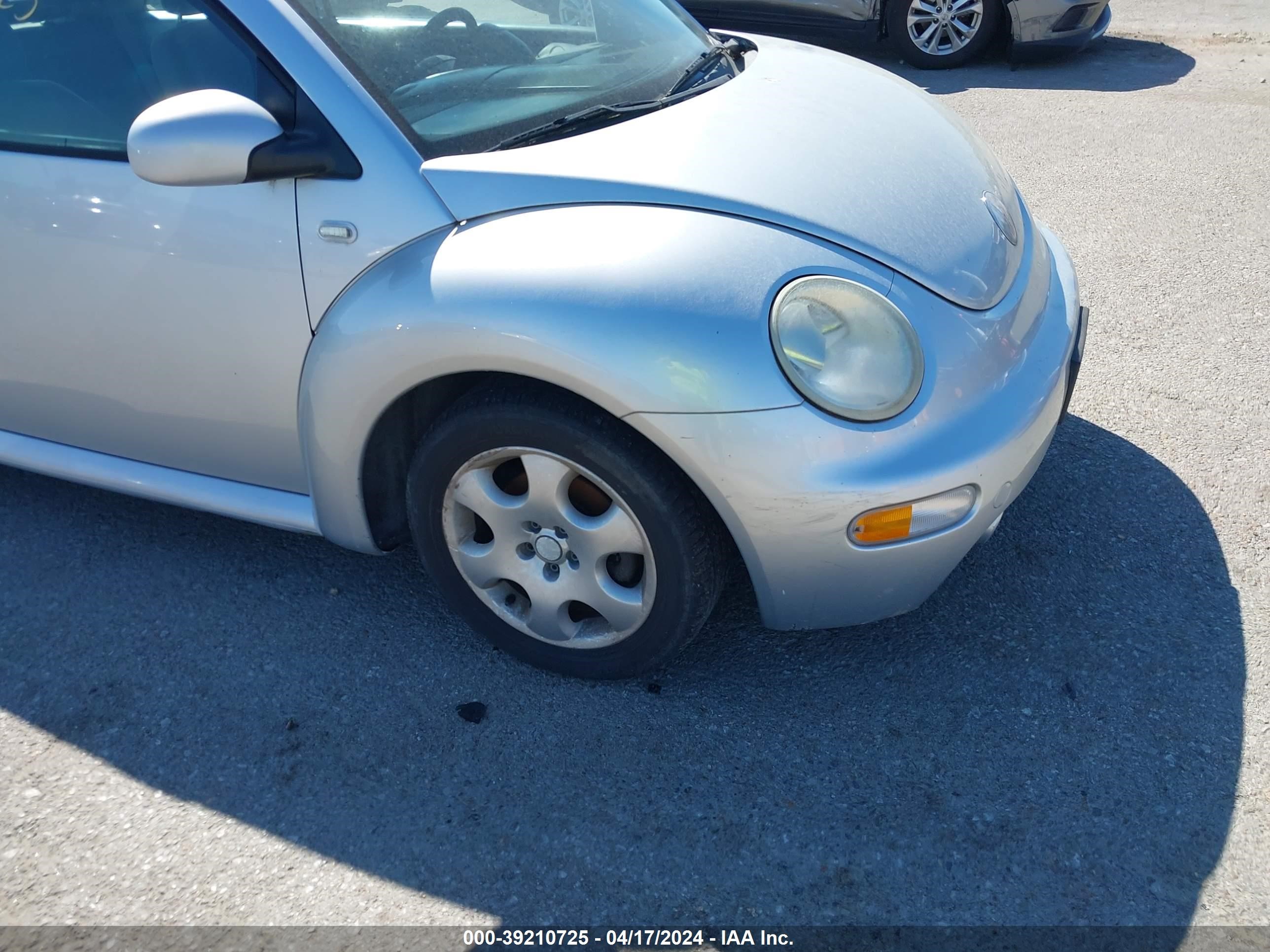 Photo 11 VIN: 3VWCP21C42M444122 - VOLKSWAGEN BEETLE 