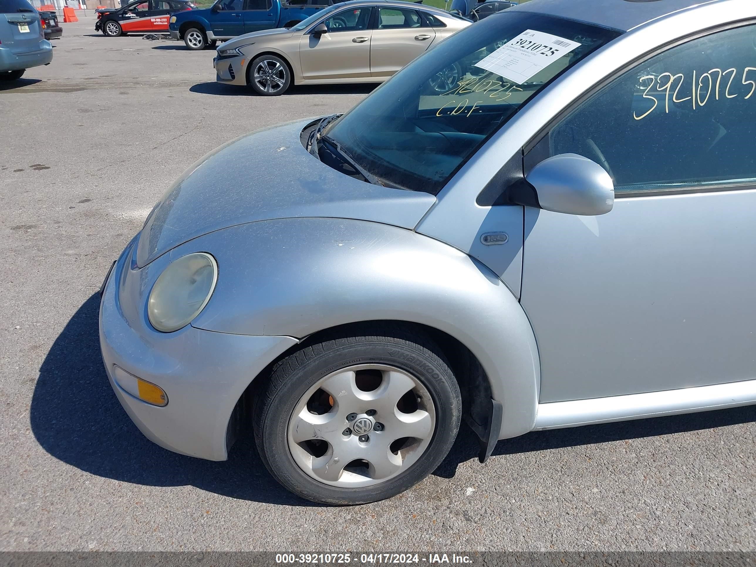 Photo 13 VIN: 3VWCP21C42M444122 - VOLKSWAGEN BEETLE 