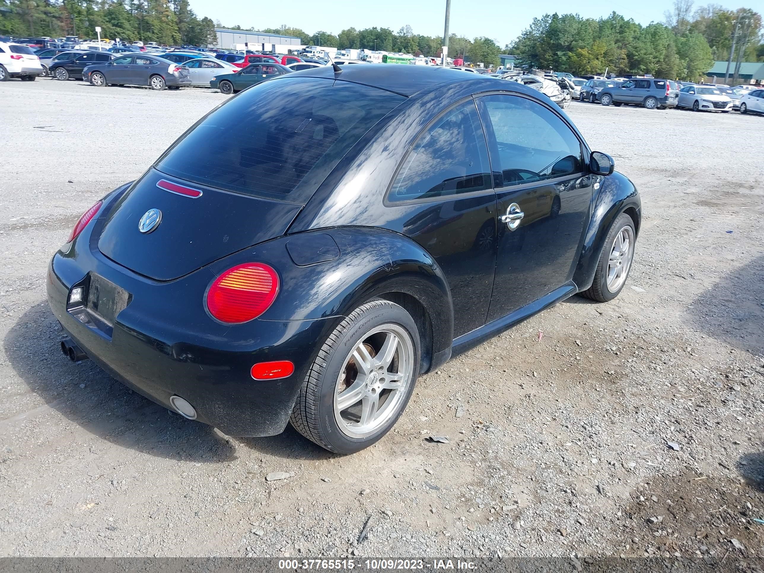 Photo 3 VIN: 3VWCP21C52M419486 - VOLKSWAGEN BEETLE 