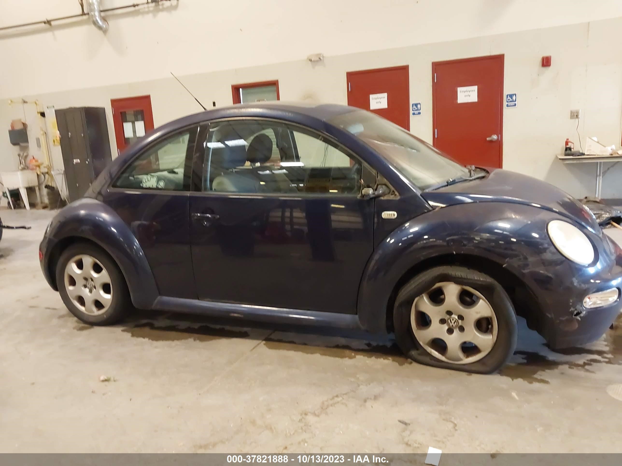 Photo 12 VIN: 3VWCP21C82M412712 - VOLKSWAGEN BEETLE 