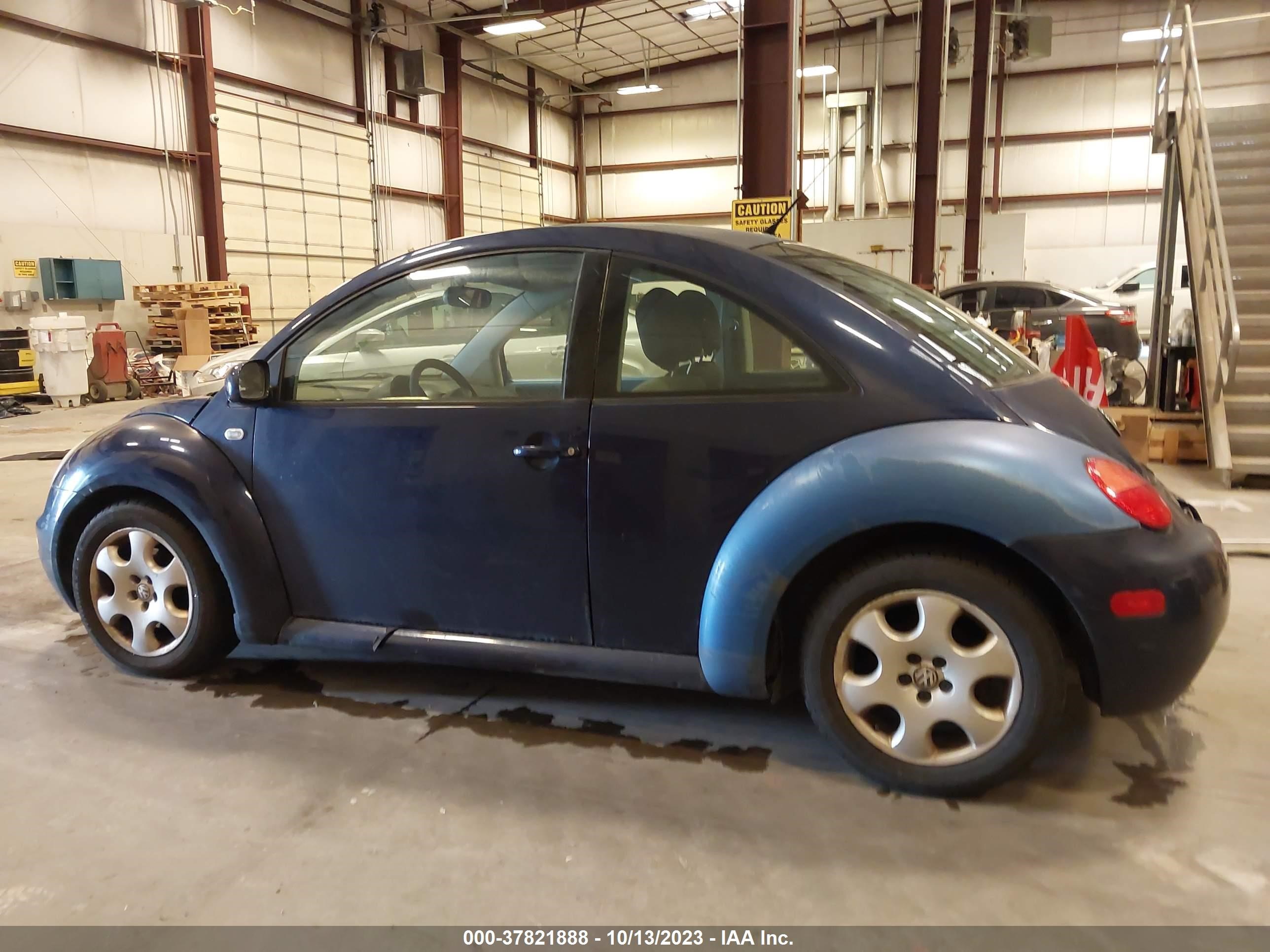 Photo 13 VIN: 3VWCP21C82M412712 - VOLKSWAGEN BEETLE 